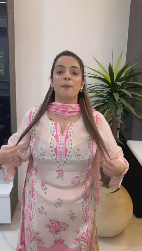 Women’s Printed Kurti in Premium Russian Crepe – Elegant & Comfortable Daily Wear