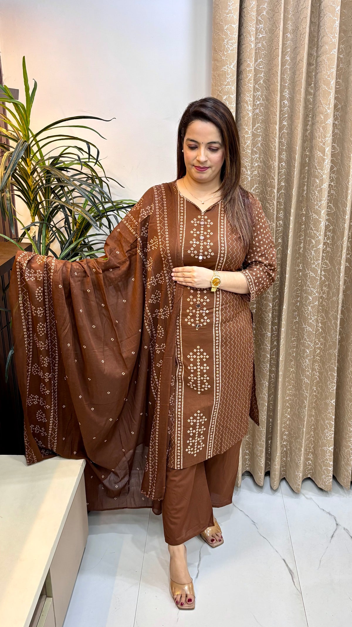 Pure Cotton Bandhani Print Suit with V-Slit Neckline & Mulmul Dupatta