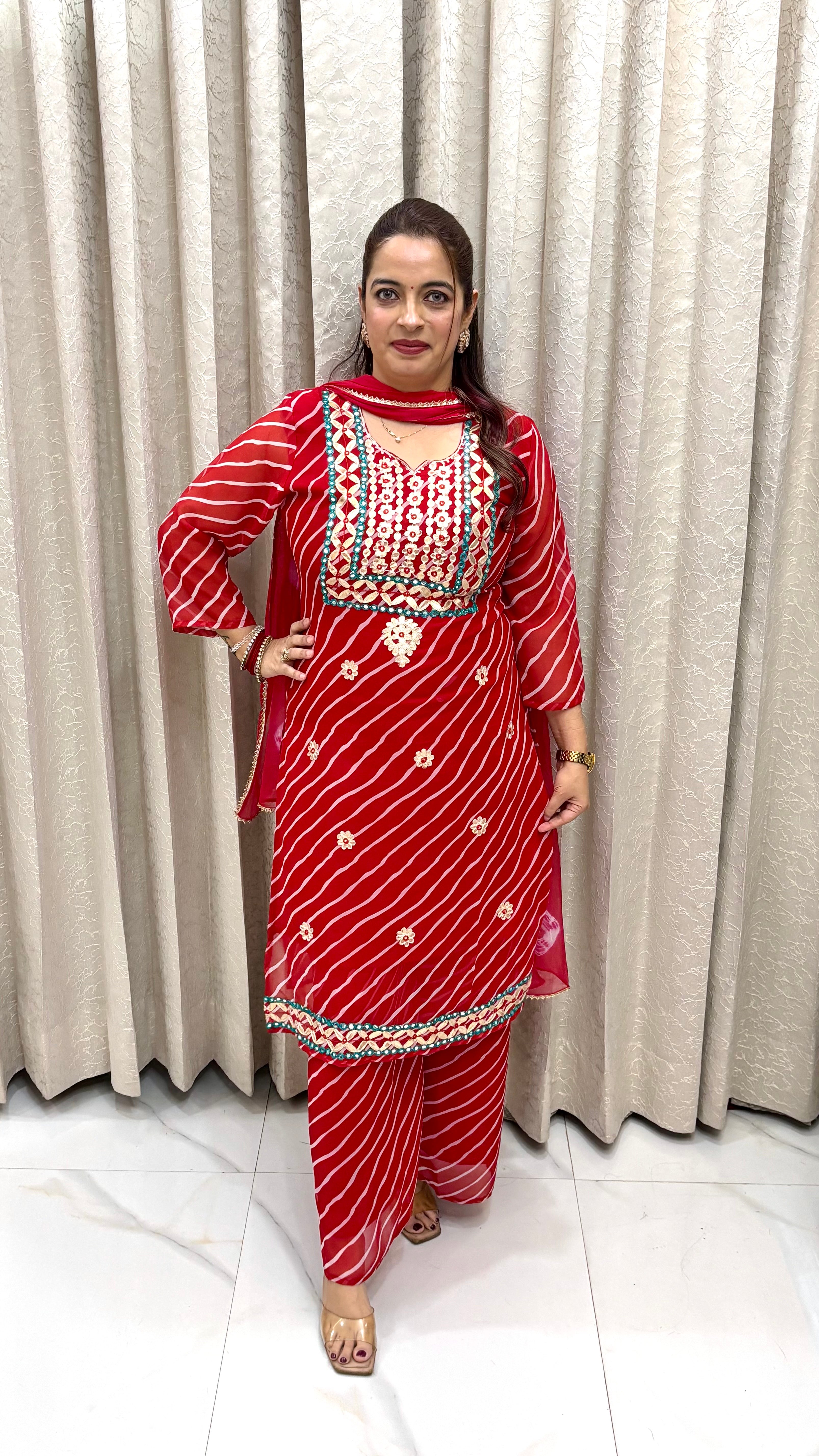 Elegant Georgette Lehriya Print Suit with Gotta Patti & Mirror Work – Festive Ethnic Ensemble