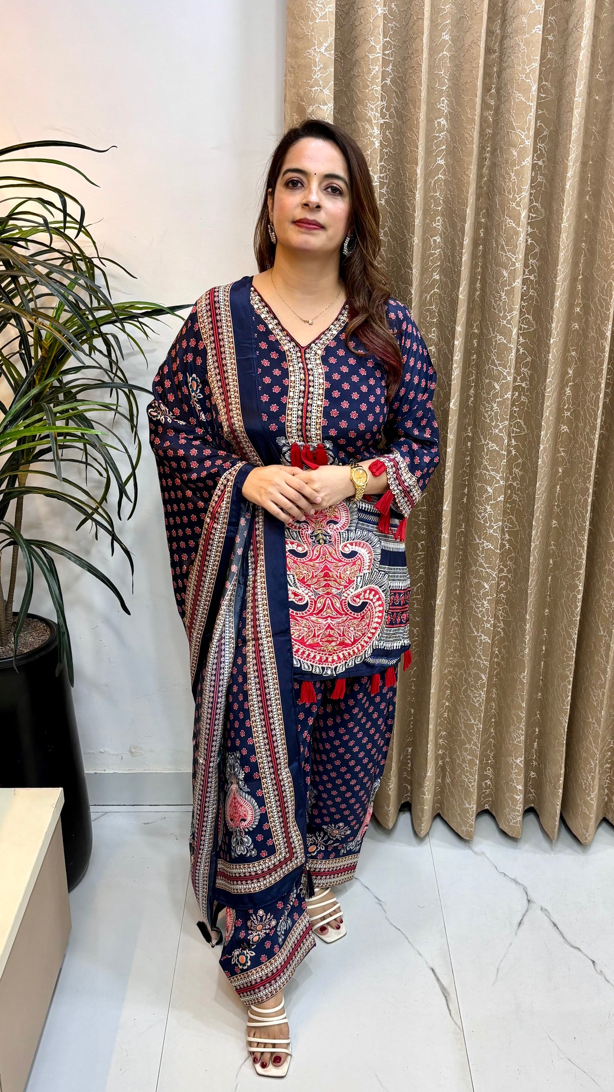 Natural Crepe Suit with Farshi Salwar, Cotton Lining & Crepe Dupatta