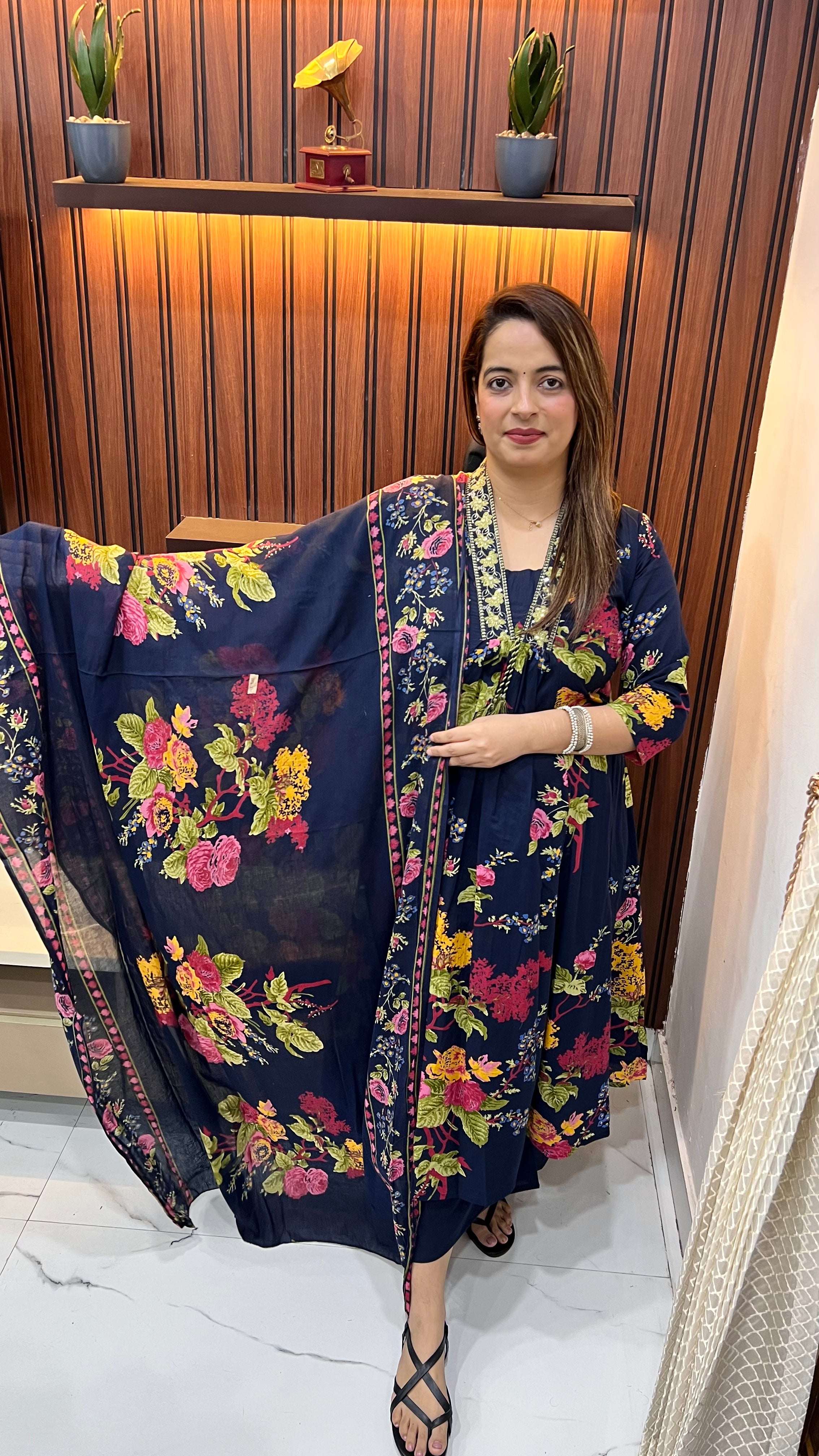 Cotton A-Line Suit with Chinese Collar & Floral Embroidery ✨