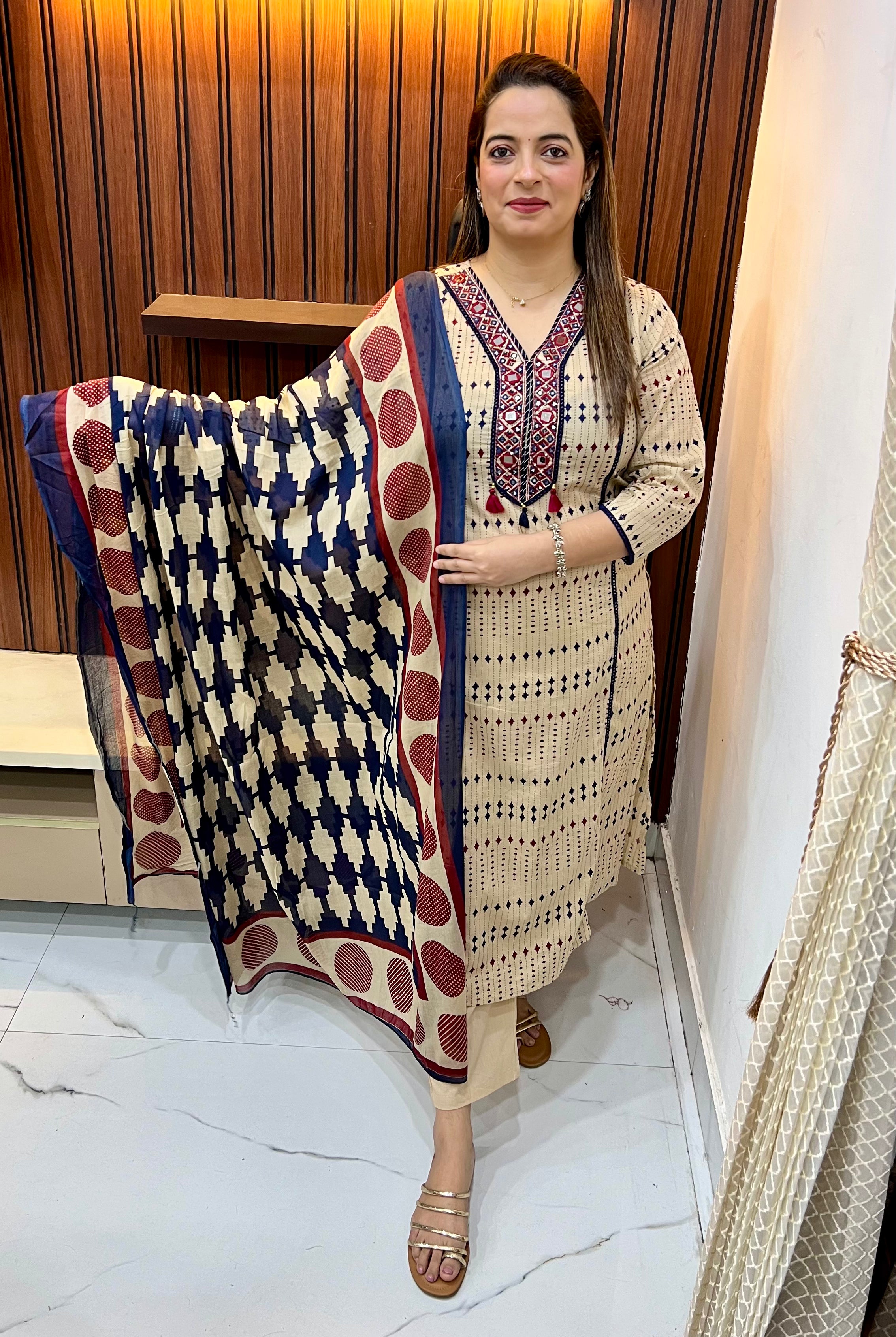 Pure Cotton Suit with Princess Cut & Real Mirror Work ✨