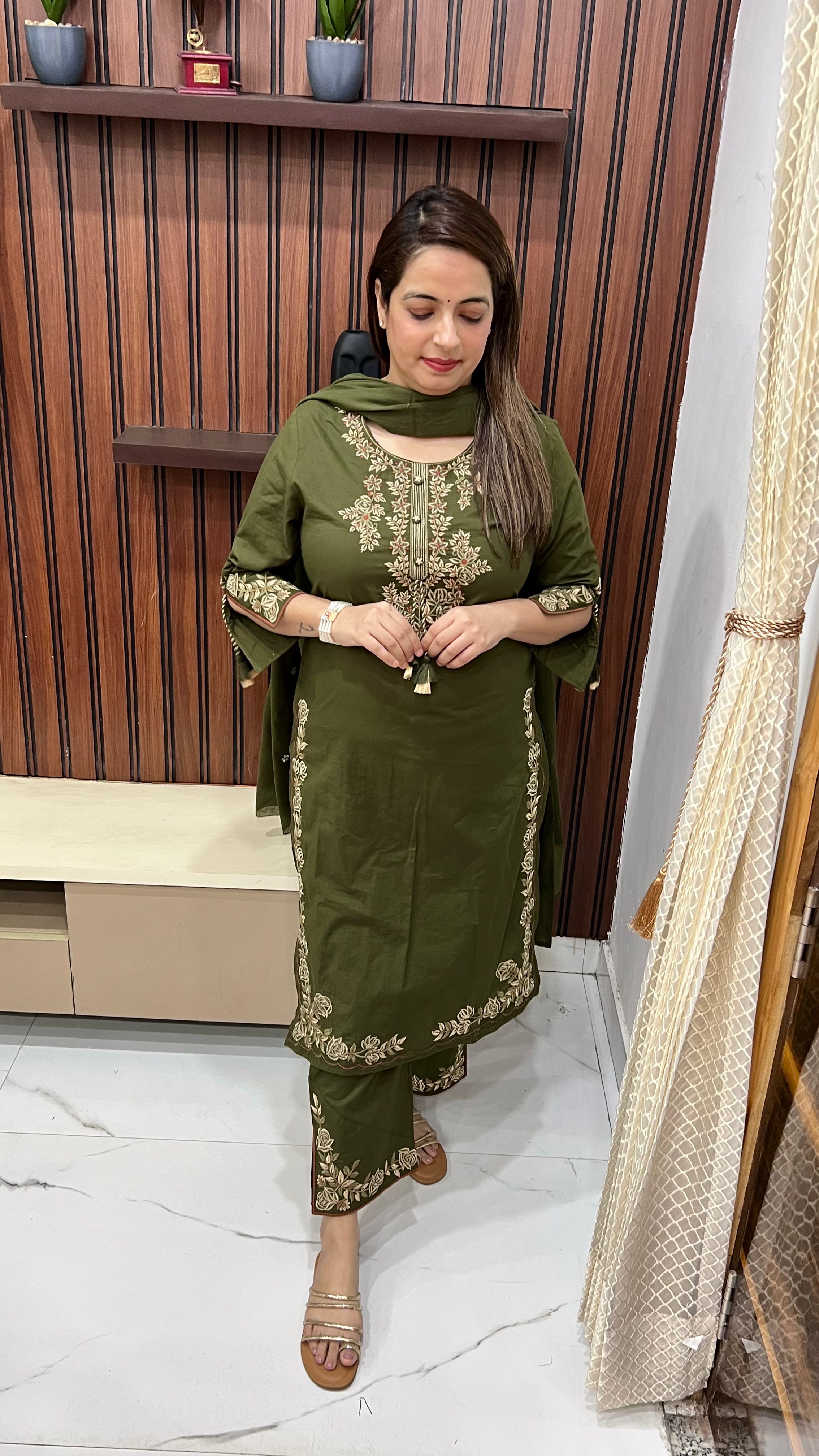 Pure Cotton Suit with All-Over Thread Embroidery ✨