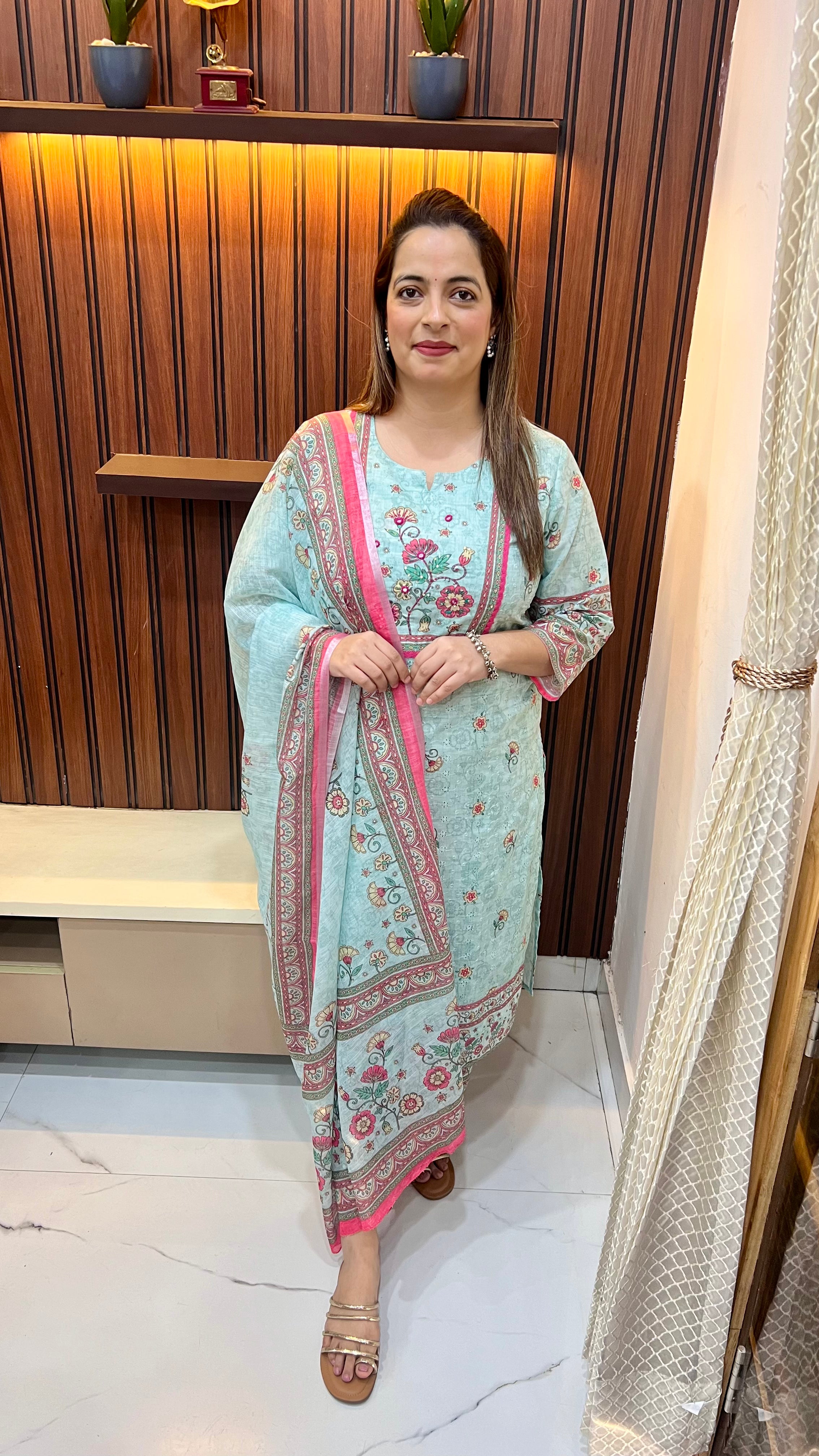 Schiffli Cotton Suit with Floral Design ✨