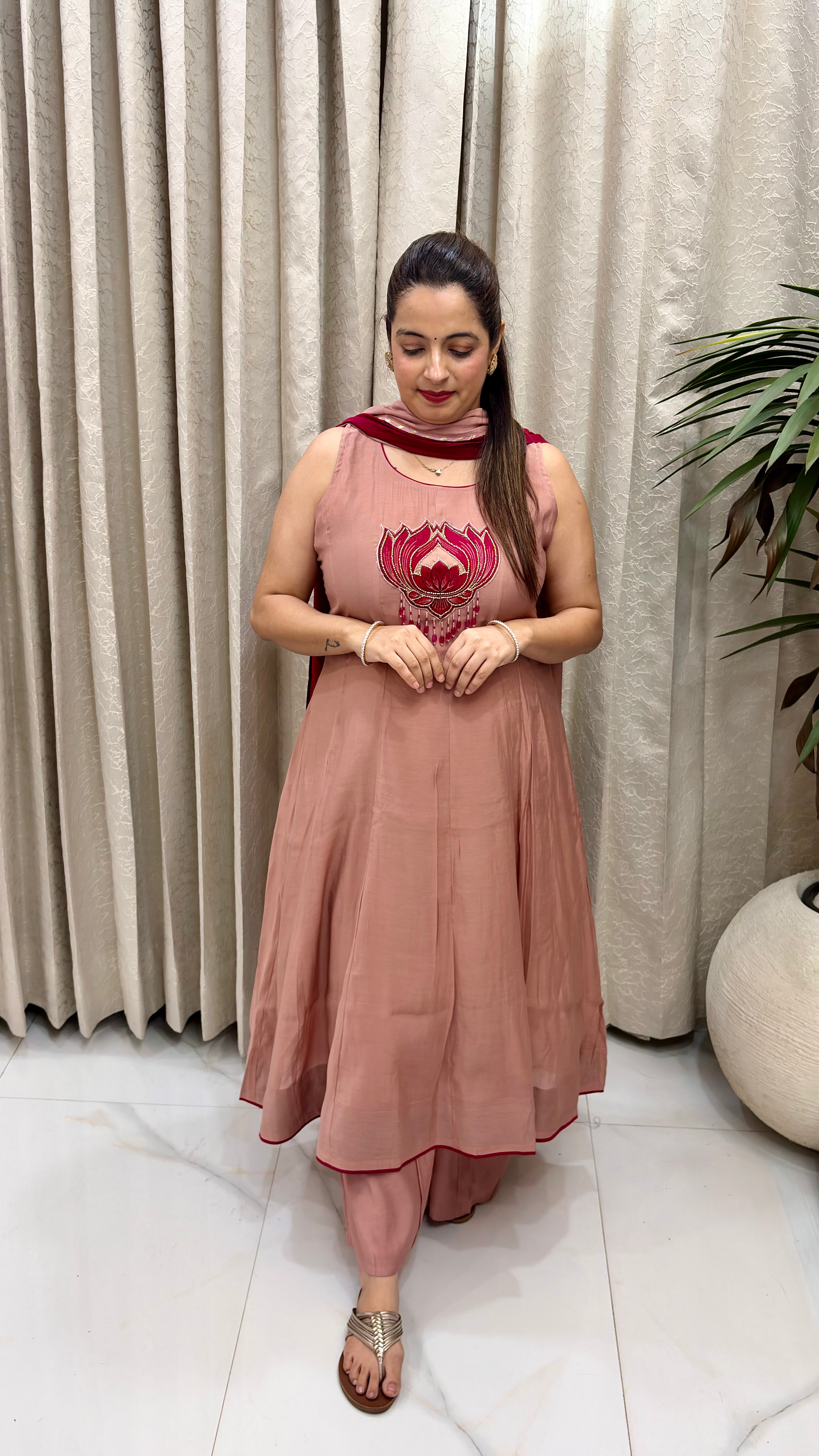 ✨ Mul Chanderi Anarkali Suit with Lotus Motif & Appliqué Dupatta