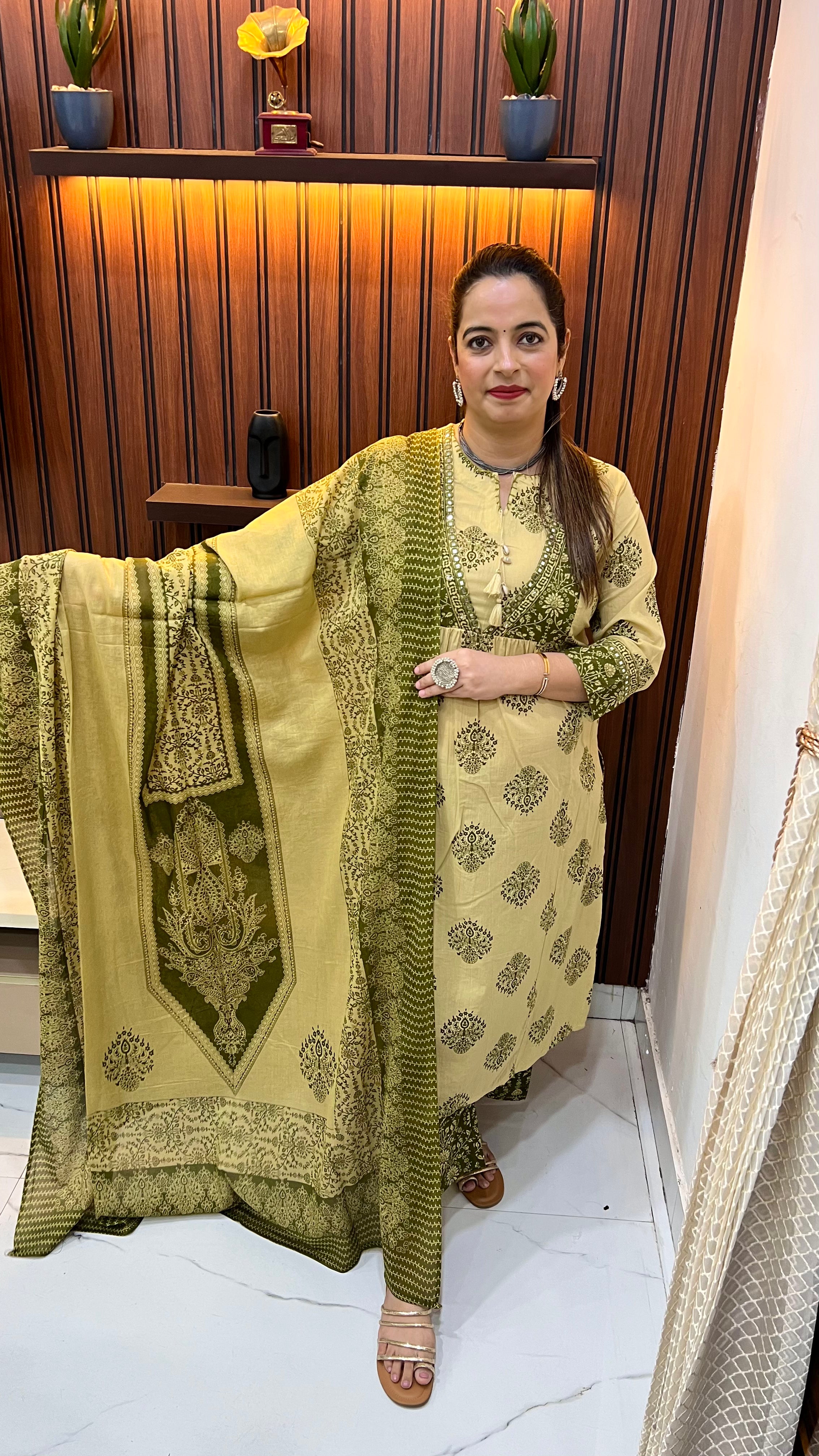 Pure Cotton Suit with Mirror Work & Handmade Dori ✨