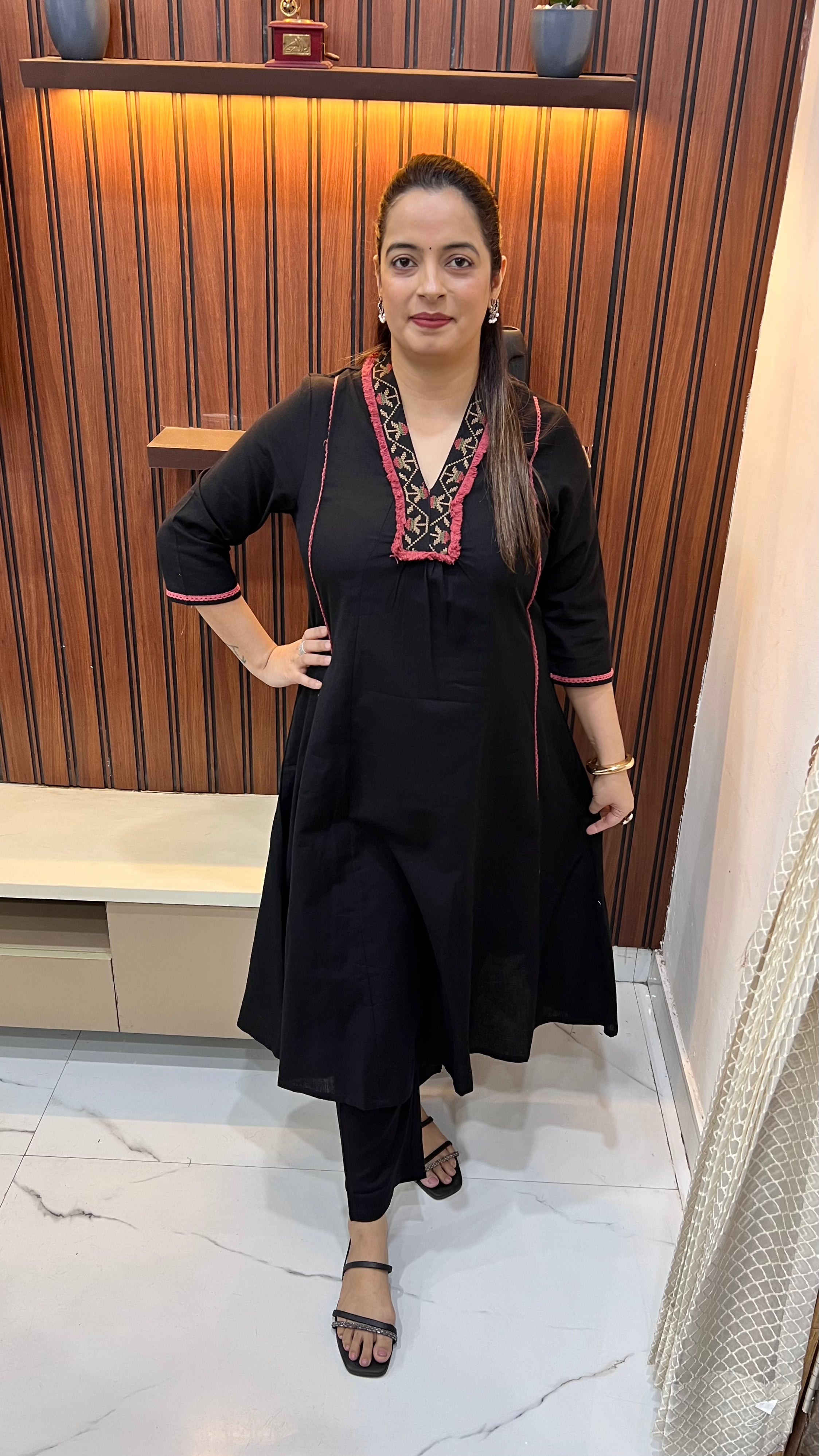 Pure Cotton Suit with Chinese Collar & Cross Stitch Work ✨