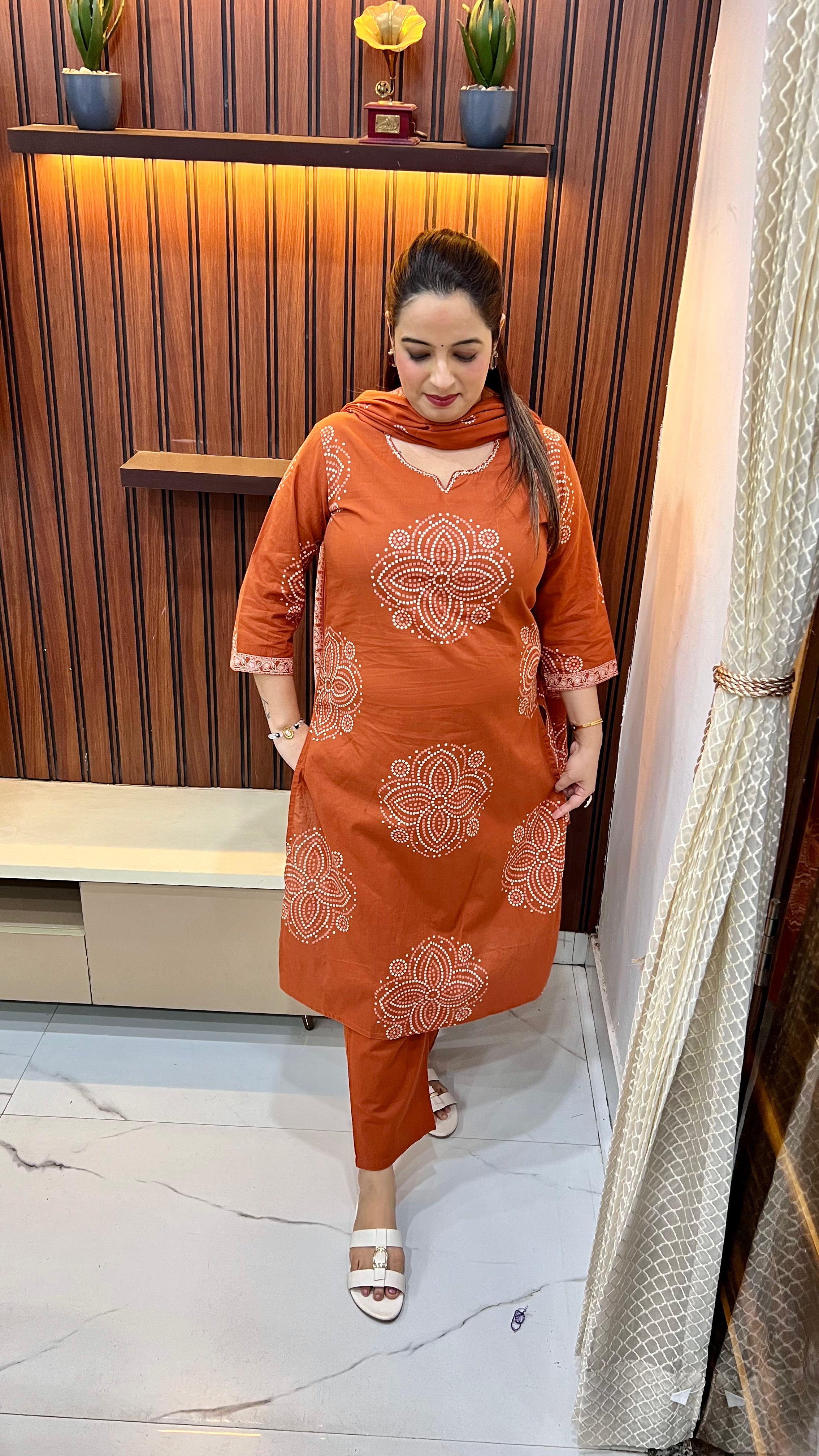 Pure Cotton Bandhani Print Suit with Hand Embroidery ✨