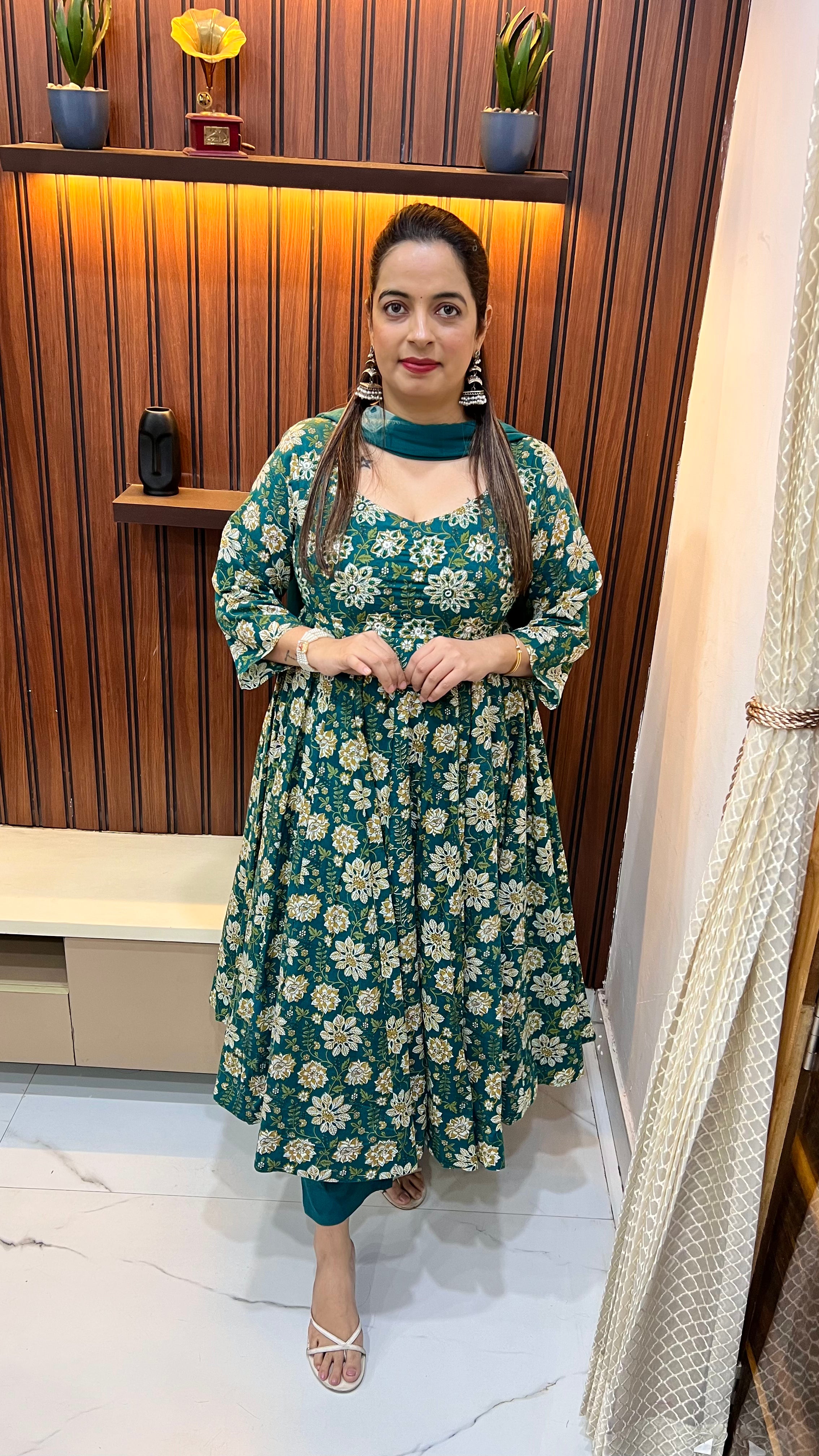 Pure Cotton Kalamkari Suit with Deep Neck (Front & Back) & Chiffon Dupatta