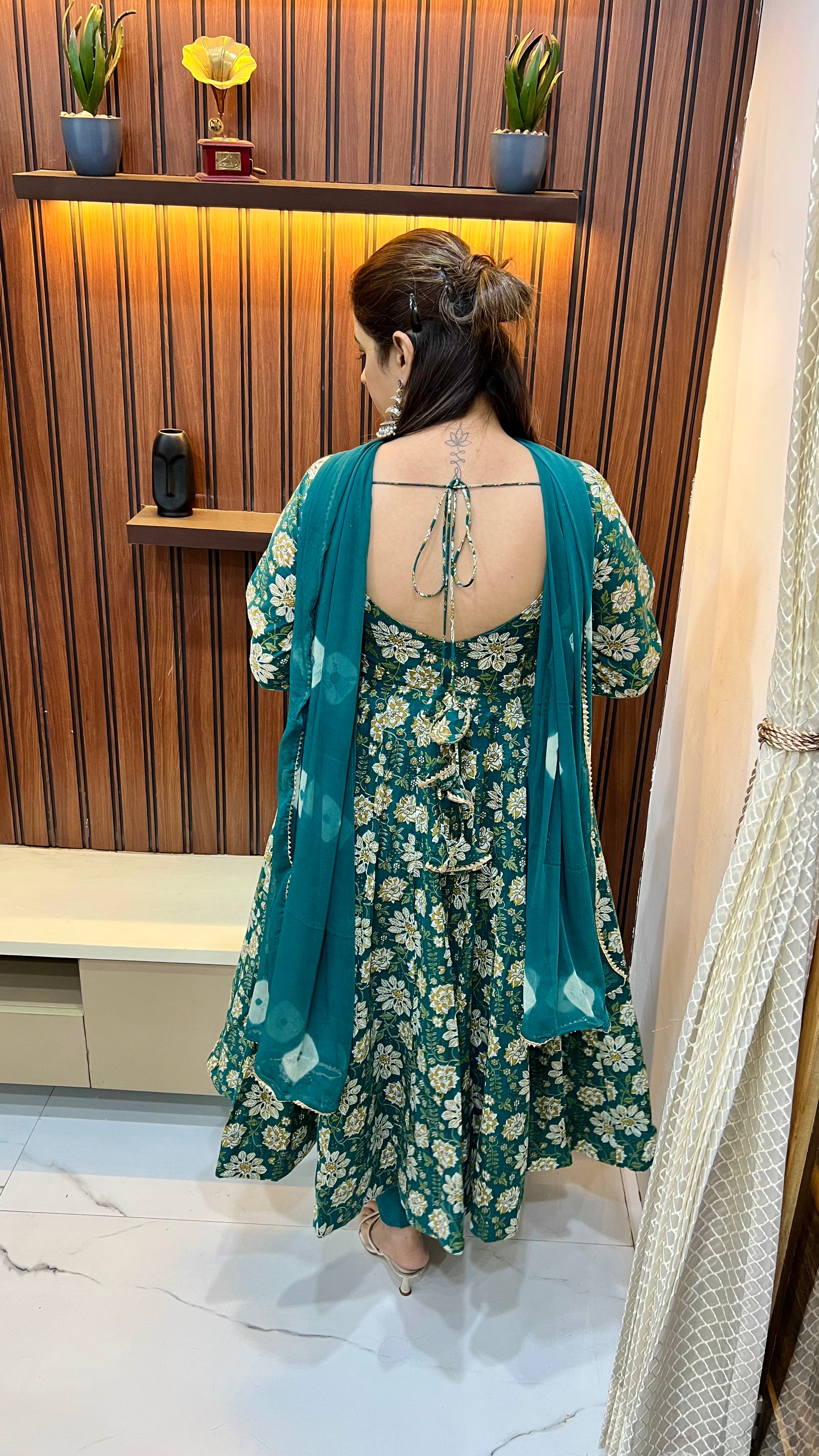 Pure Cotton Kalamkari Suit with Deep Neck (Front & Back) & Chiffon Dupatta