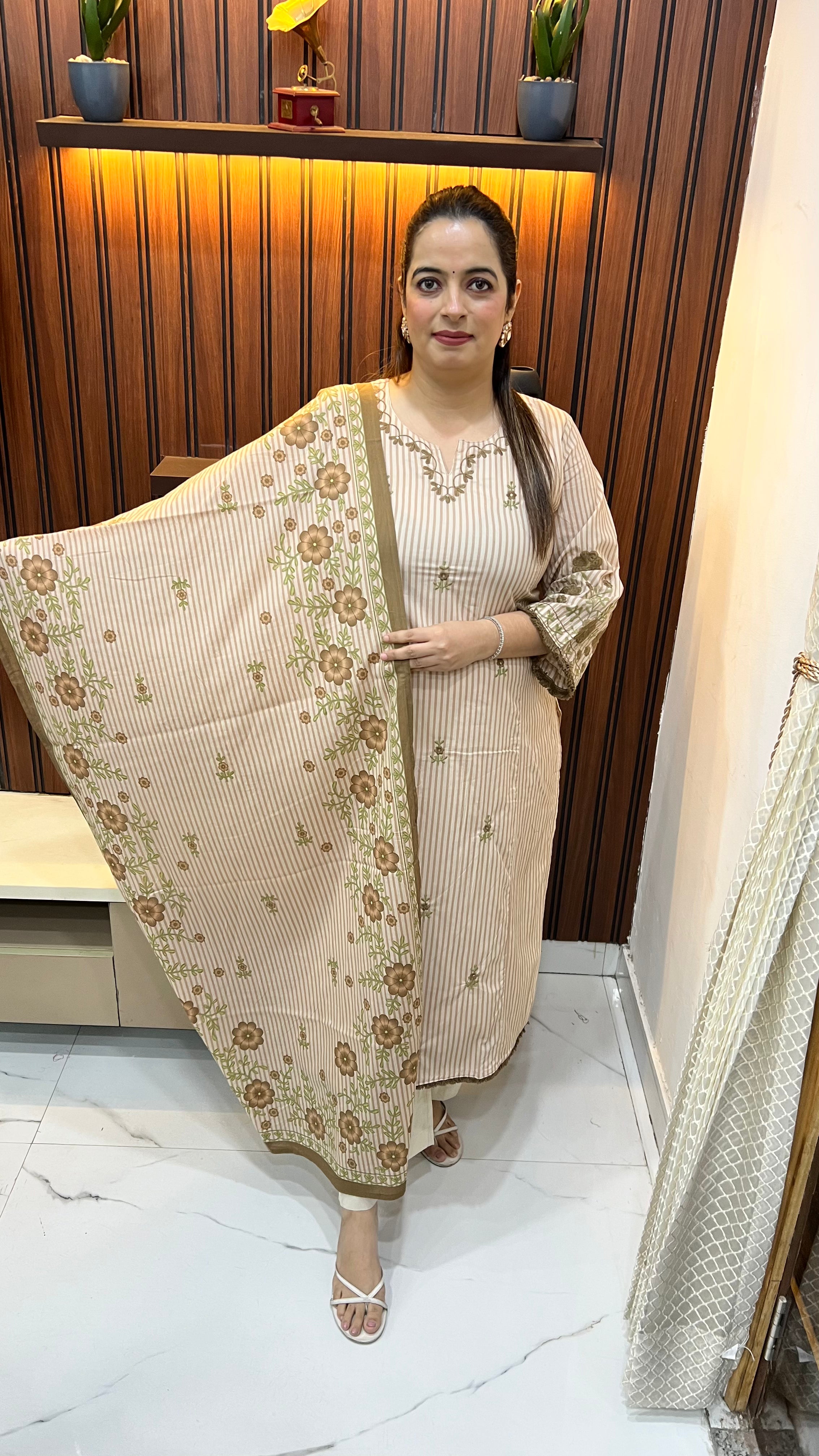 Pure Cotton Princess Cut Straight Suit with Cotton Lining & Thread Embroidery Work