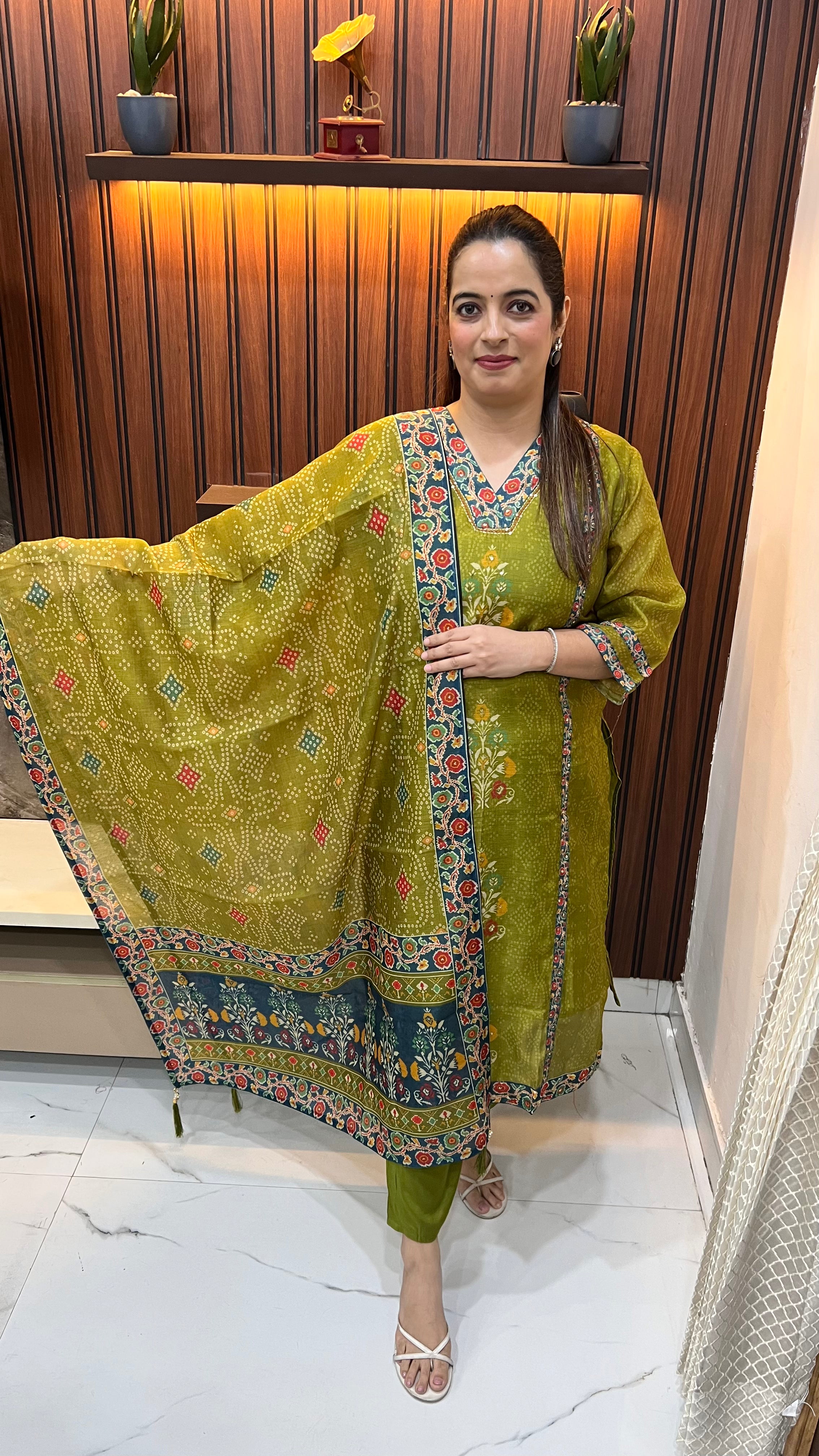 Maheshwari Silk Suit with Cotton Lining & Kanta Work