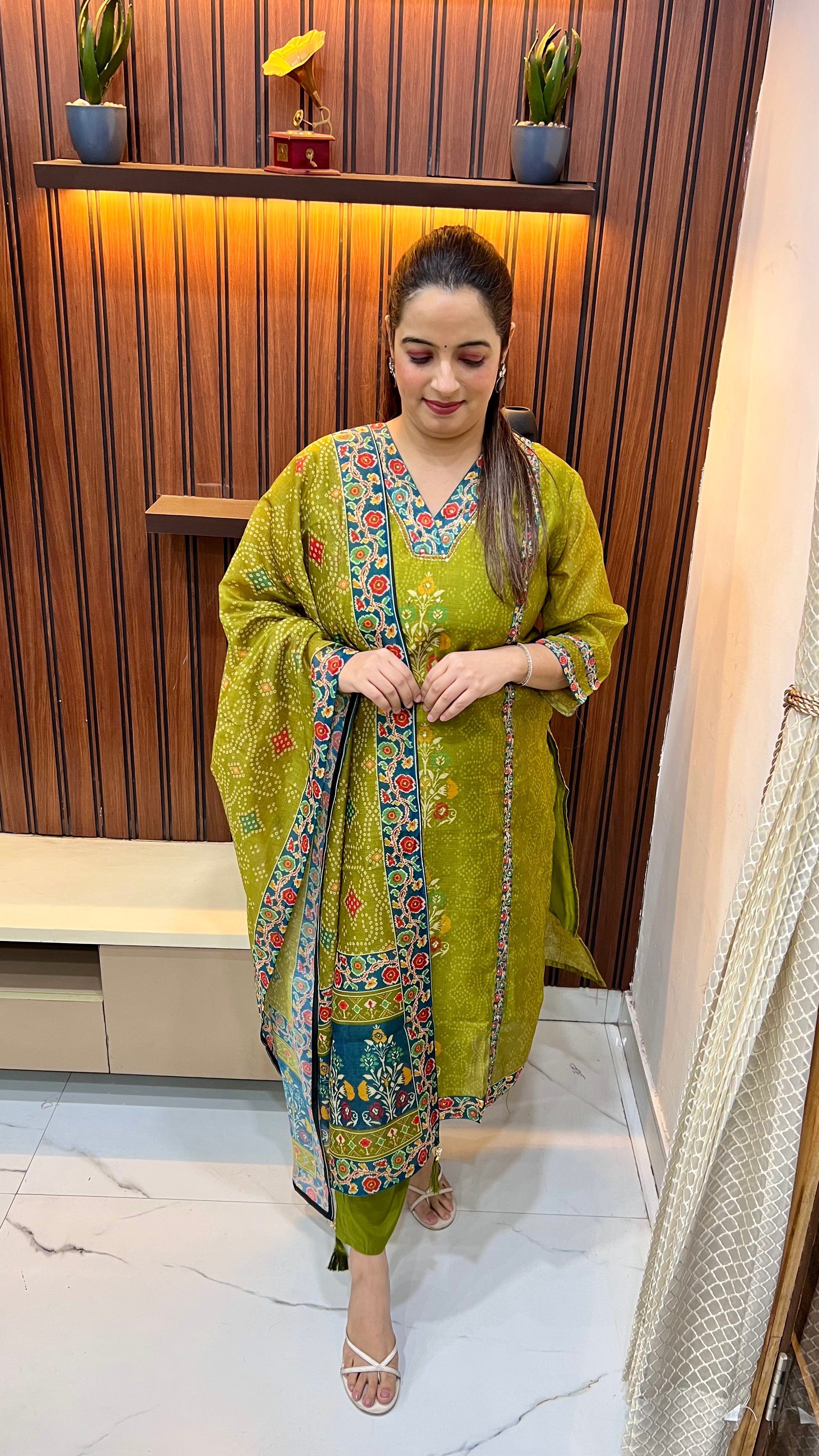 Maheshwari Silk Suit with Cotton Lining & Kanta Work