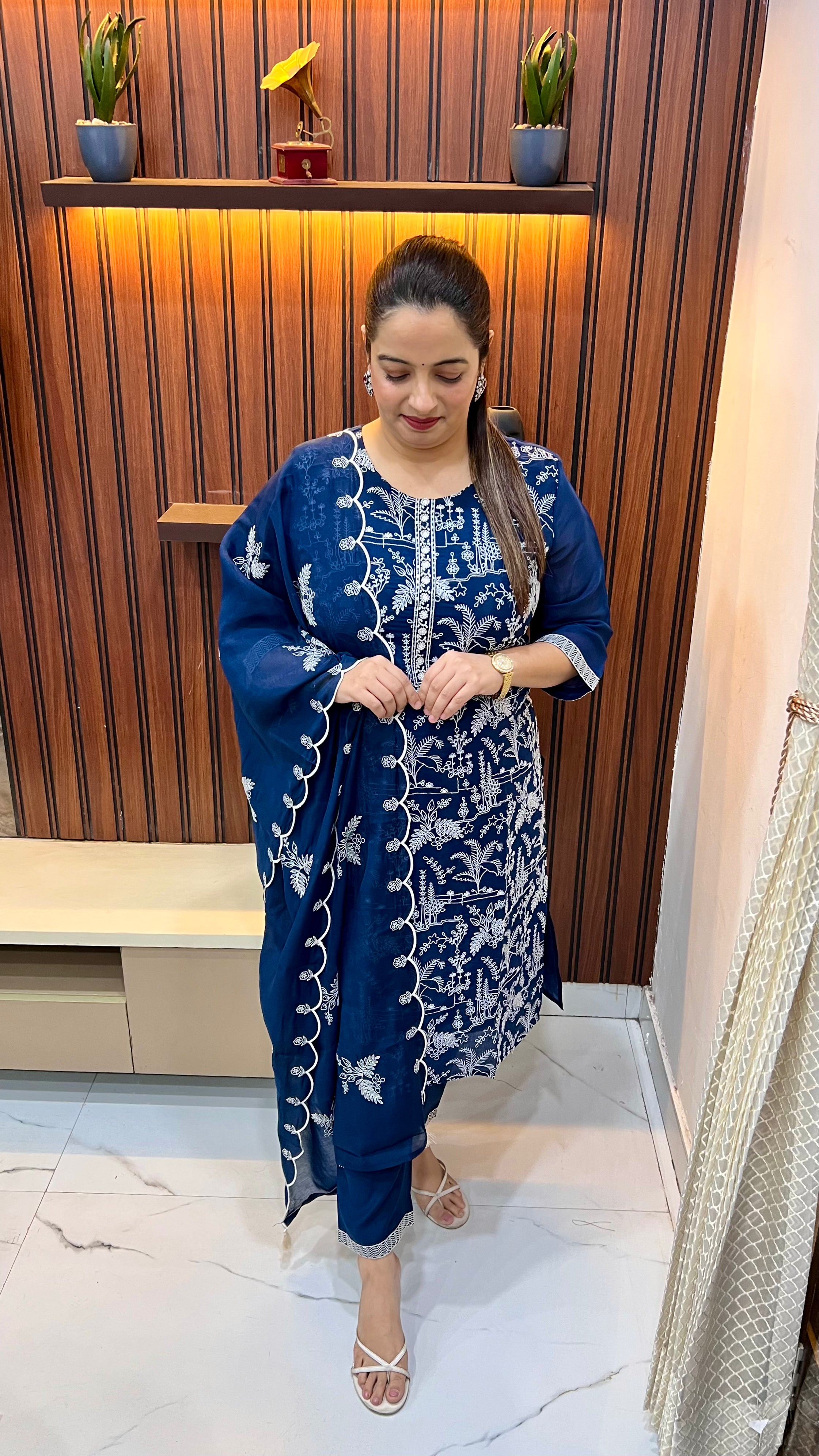 Mul Chanderi Suit with Thread Embroidery & Embroidered Dupatta