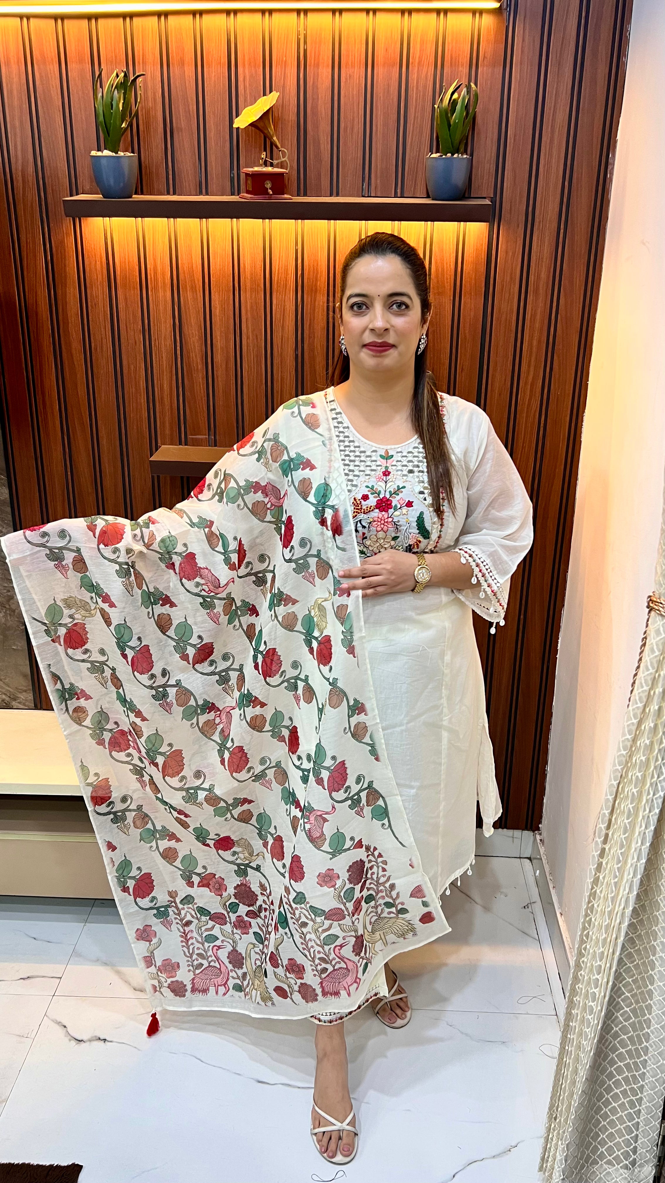 Mul Chanderi Suit with Madhubani Artwork, Mirror & Hand Embroidery