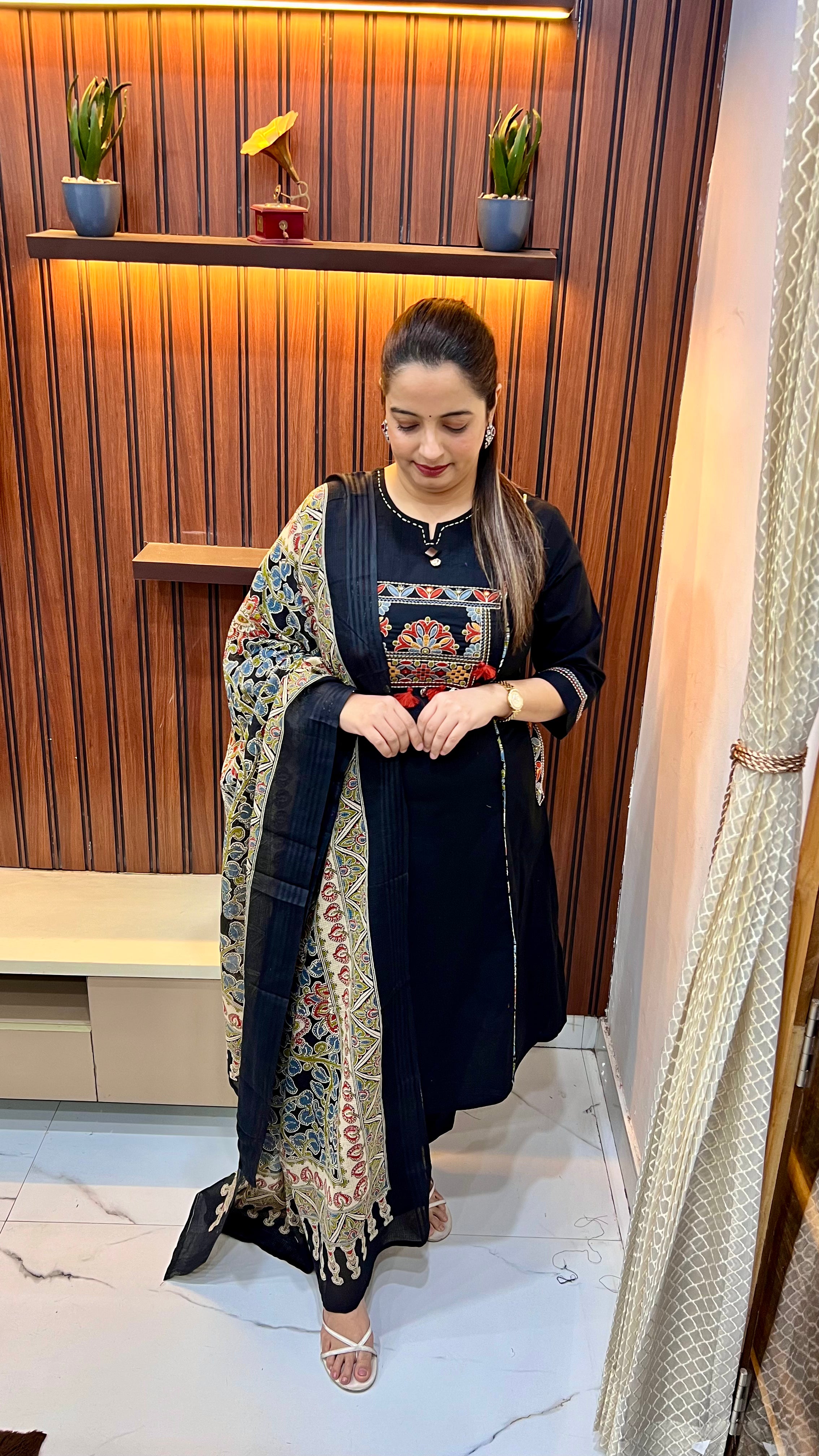 Pure Cotton Suit with Madhubani Artwork & Dual Side Pockets