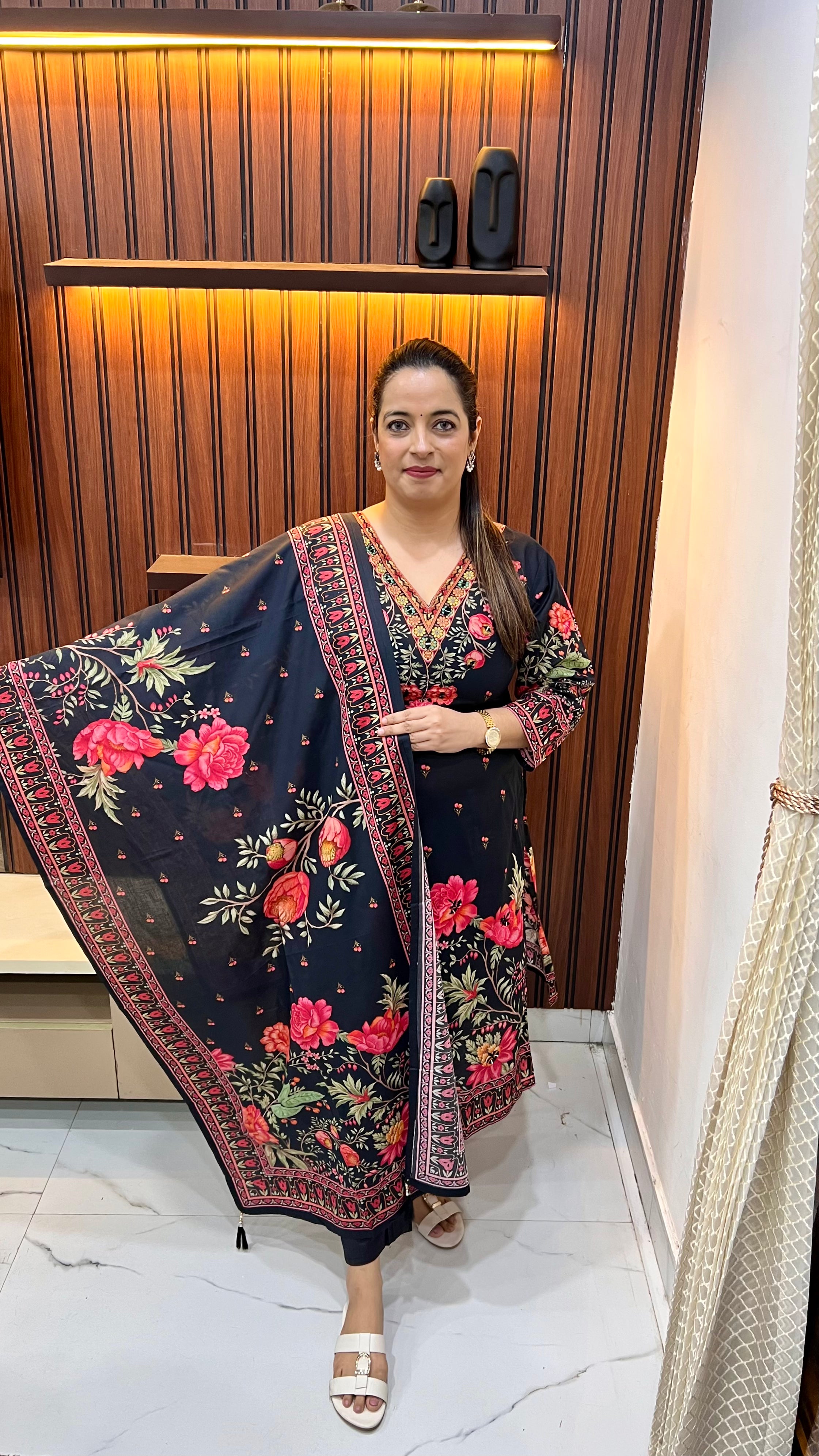 Pure Cotton Suit with Digital Print & Hand Embroidery – Elegant Everyday Wear