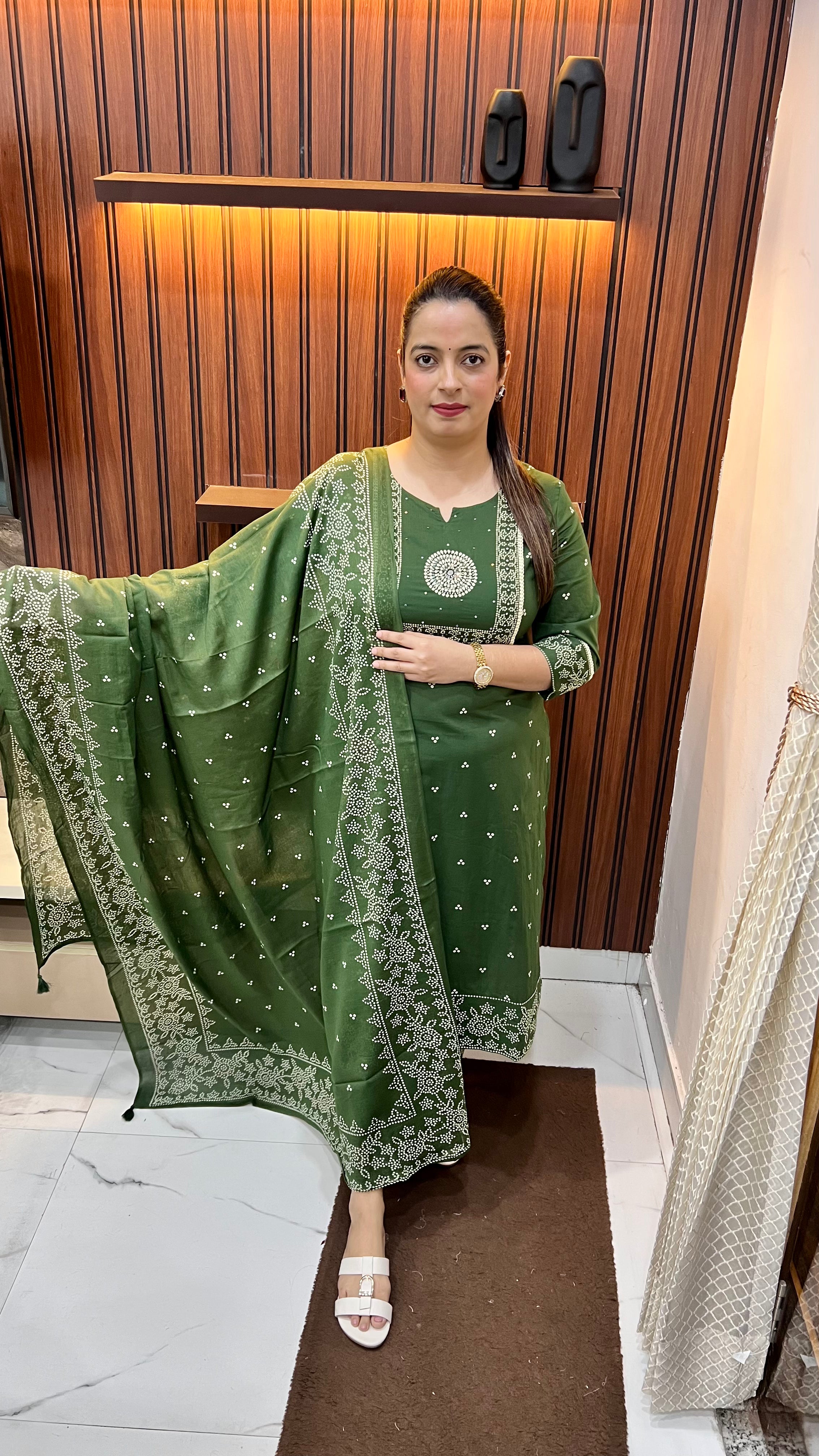 Pure Cotton Suit with Bandhani Print – Classic Ethnic Elegance