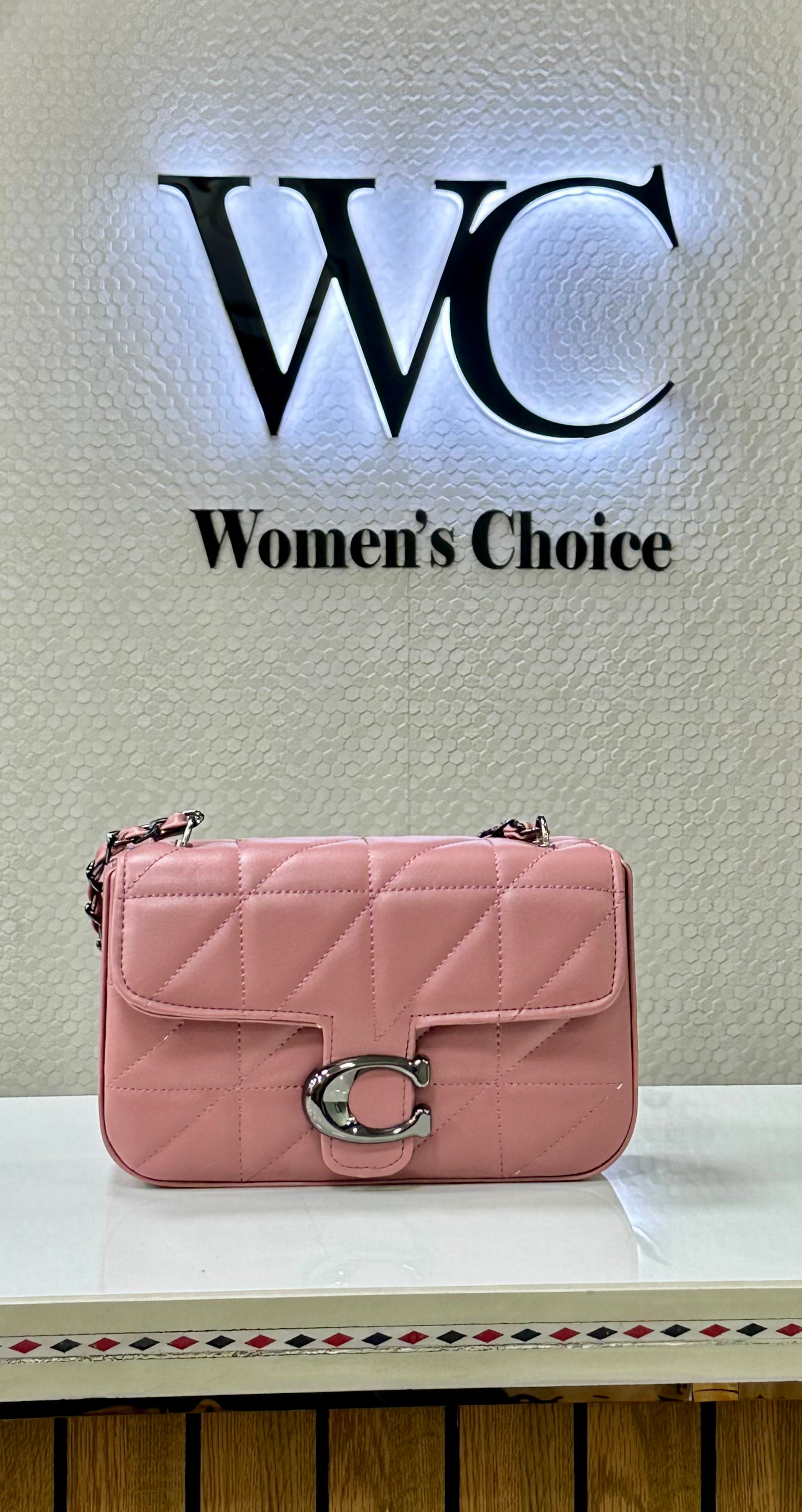 ✨ Fashionable Ladies Chain Handbag: Trendy New Style Crossbody Small Square Bag – Popular Ins Women's Bag Stylish Handbag ✨