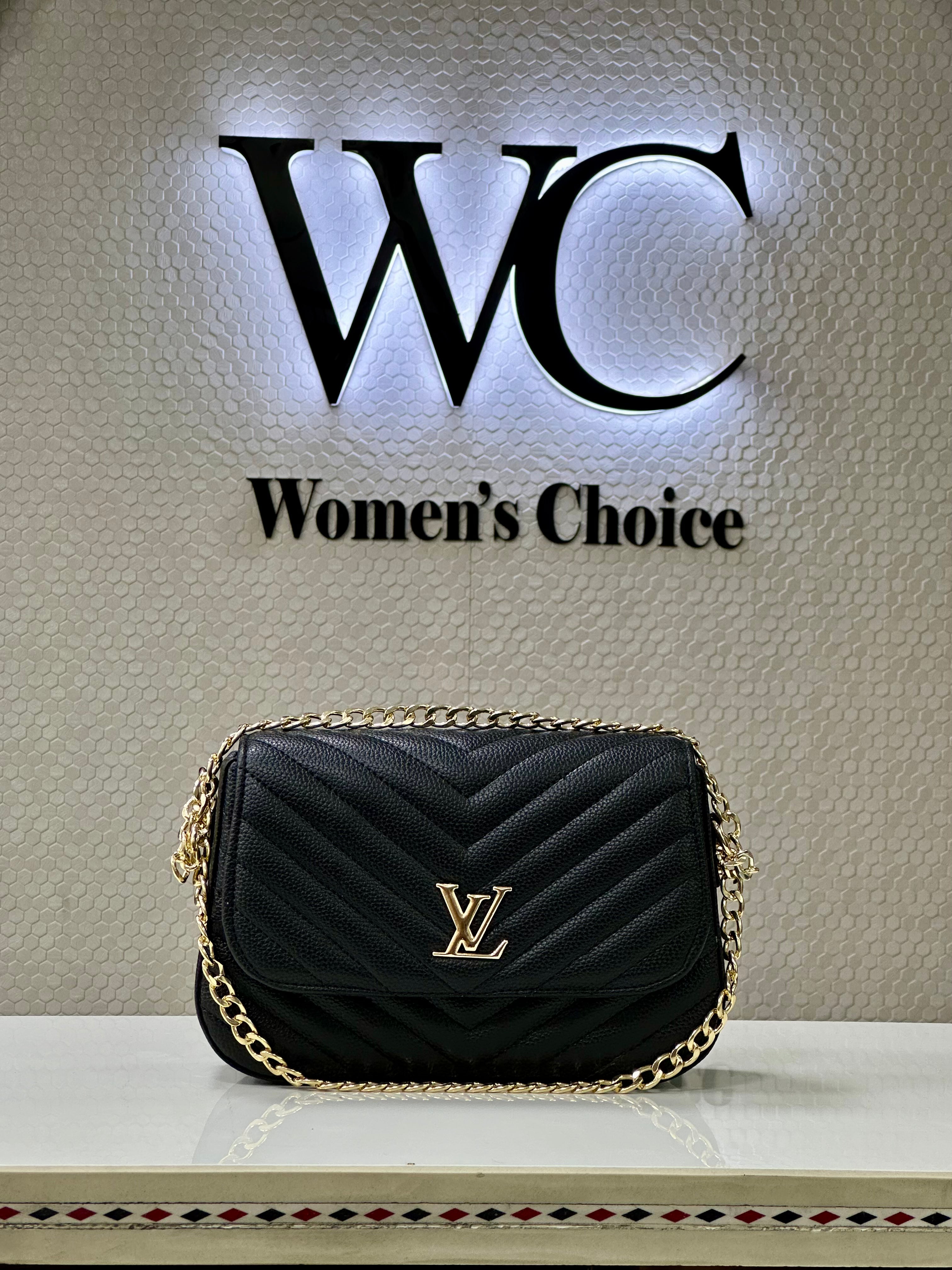 ✨ Fashionable Ladies Chain Handbag: Trendy New Style Crossbody Small Square Bag – Popular Ins Women's Bag Stylish Handbag ✨