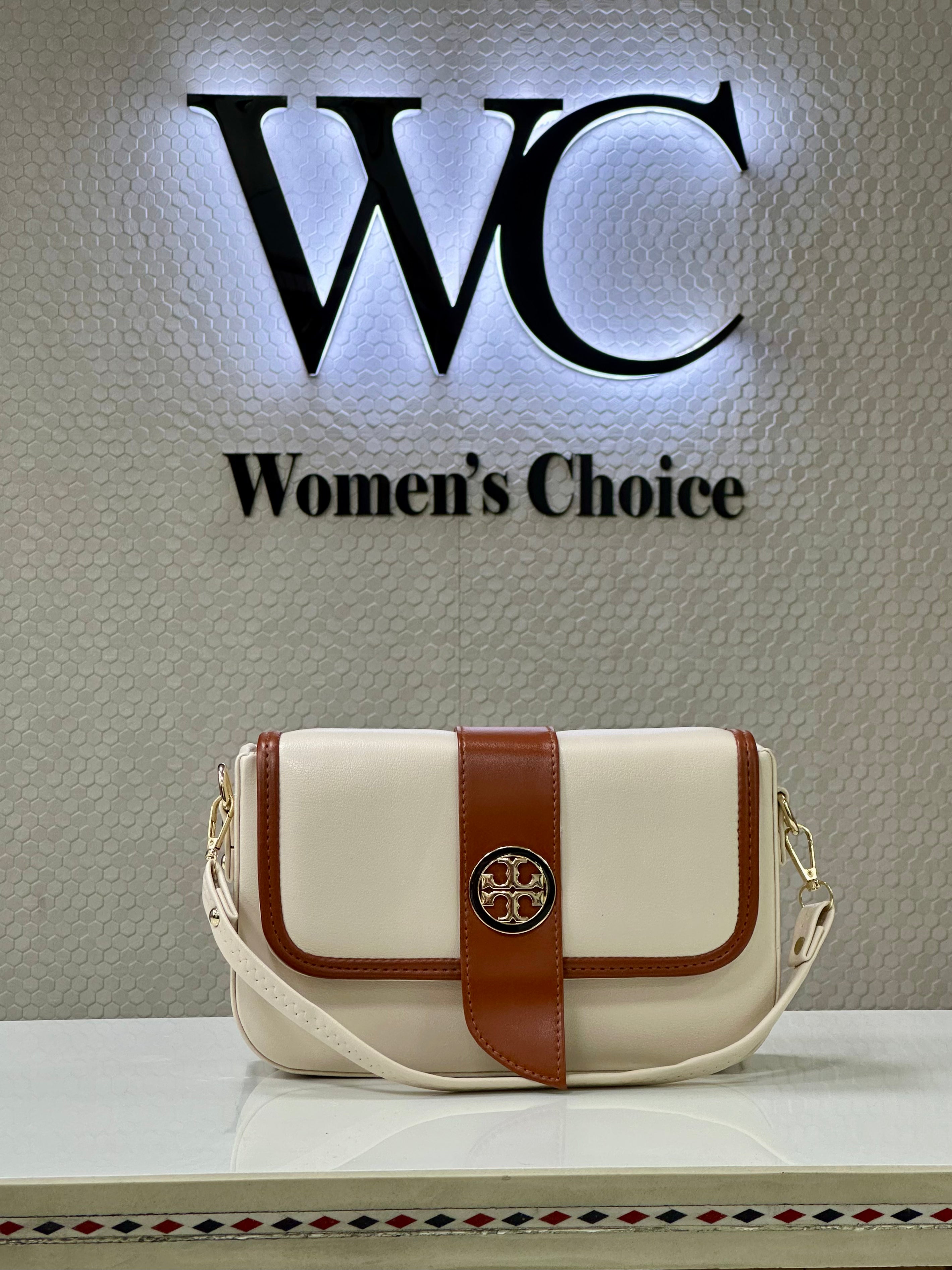 ✨ Fashionable Ladies Chain Handbag: Trendy New Style Crossbody Small Square Bag – Popular Ins Women's Bag Stylish Handbag ✨