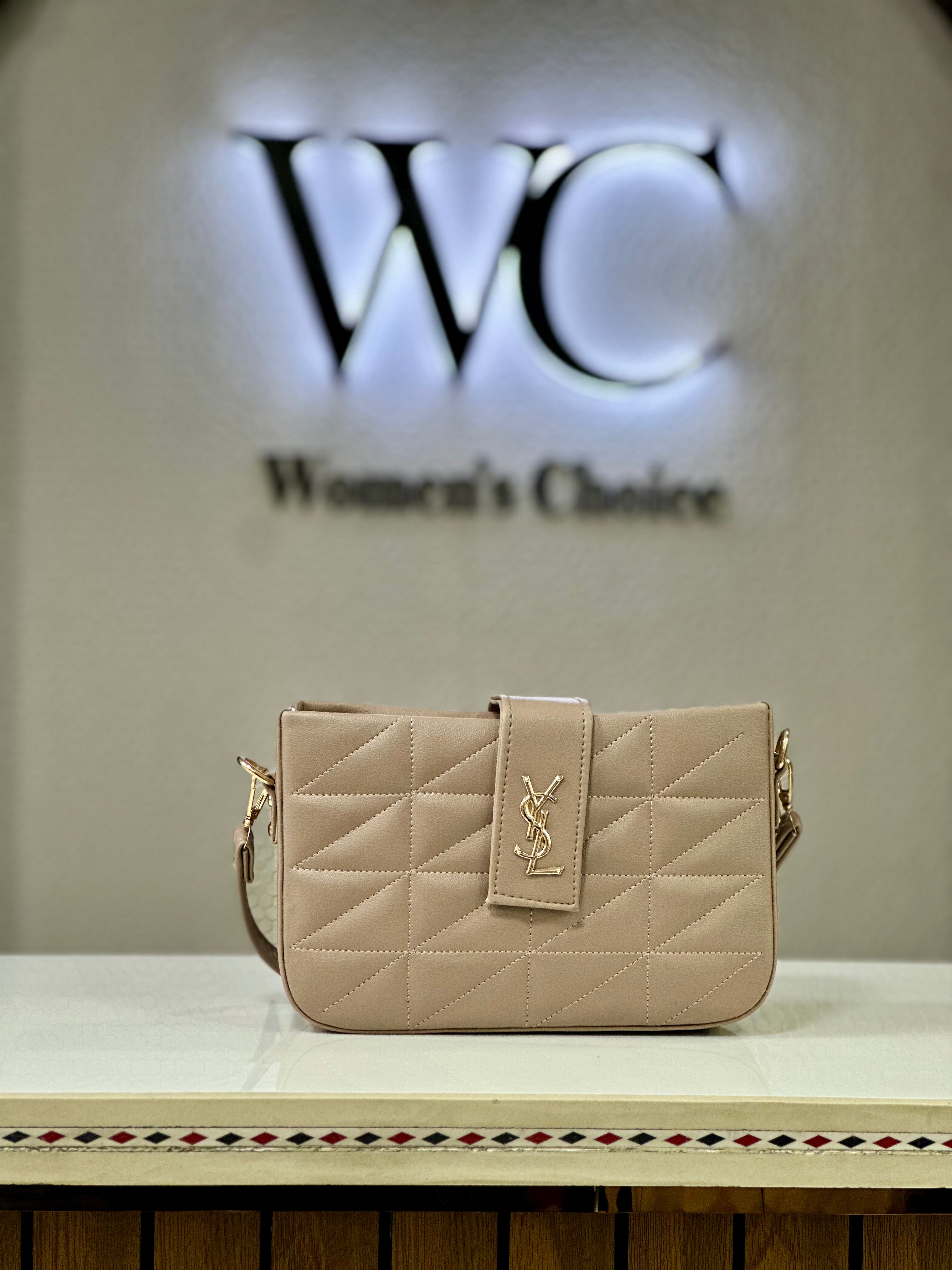 ✨ Fashionable Ladies Quilted Handbag: Trendy New Style Crossbody Small Square Bag – Popular Ins Women’s Stylish Handbag ✨