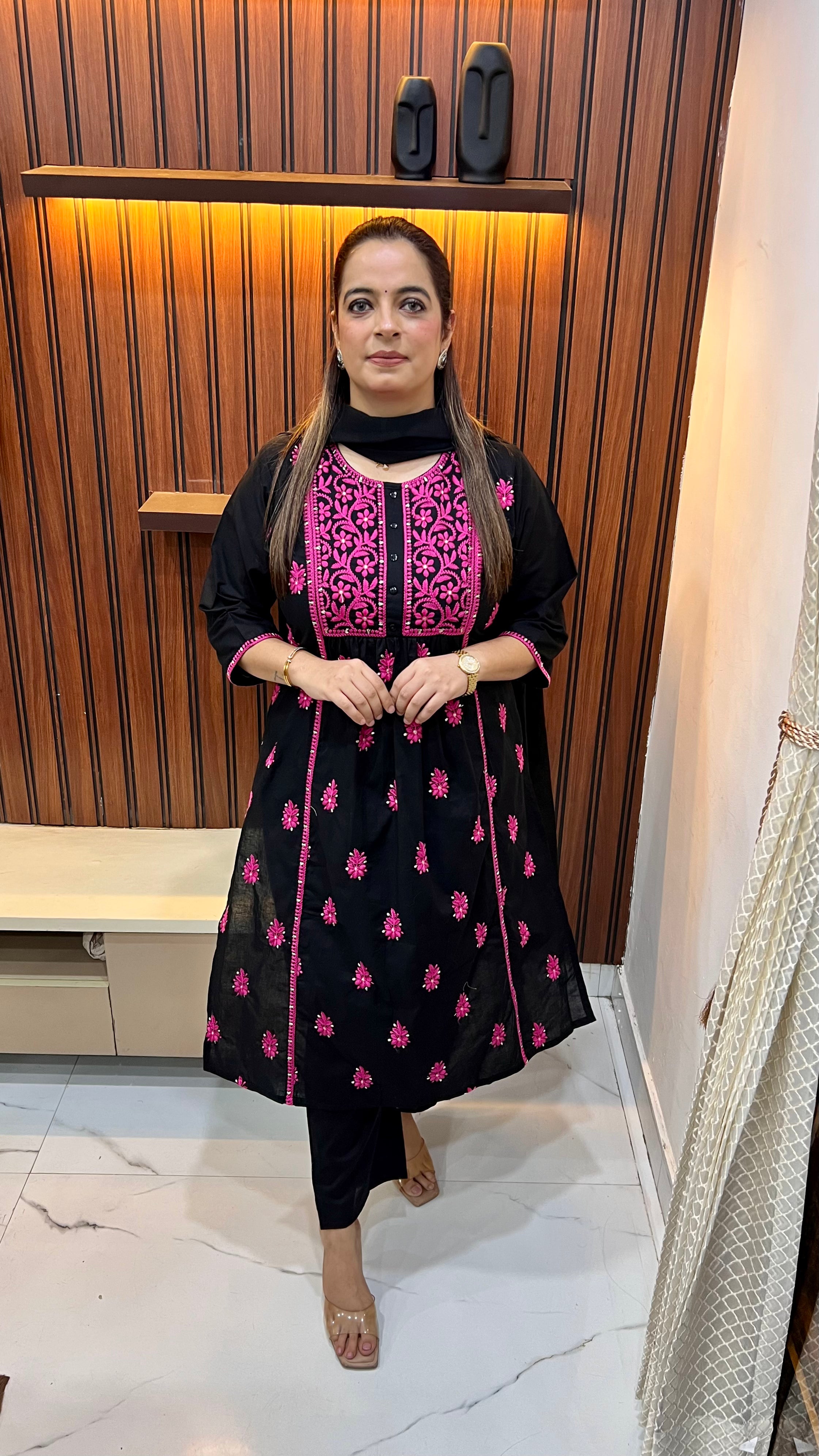 Pure Cotton Suit with Authentic Lucknowi Chikankari