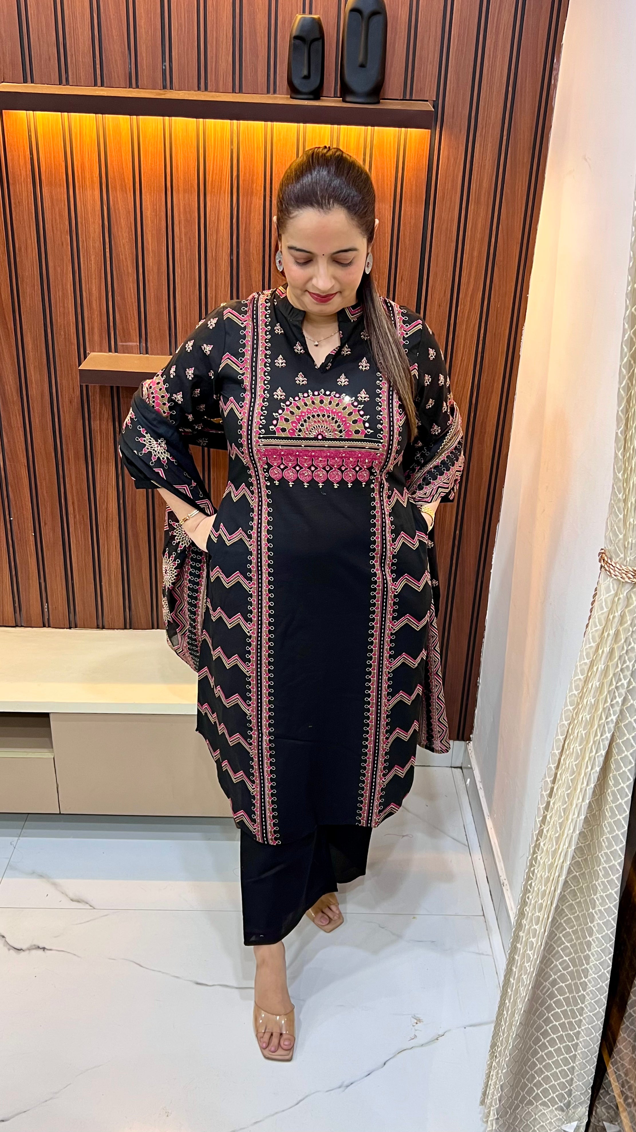 Pure Cotton Kalamkari & Mirror Work Suit with Dual Pockets