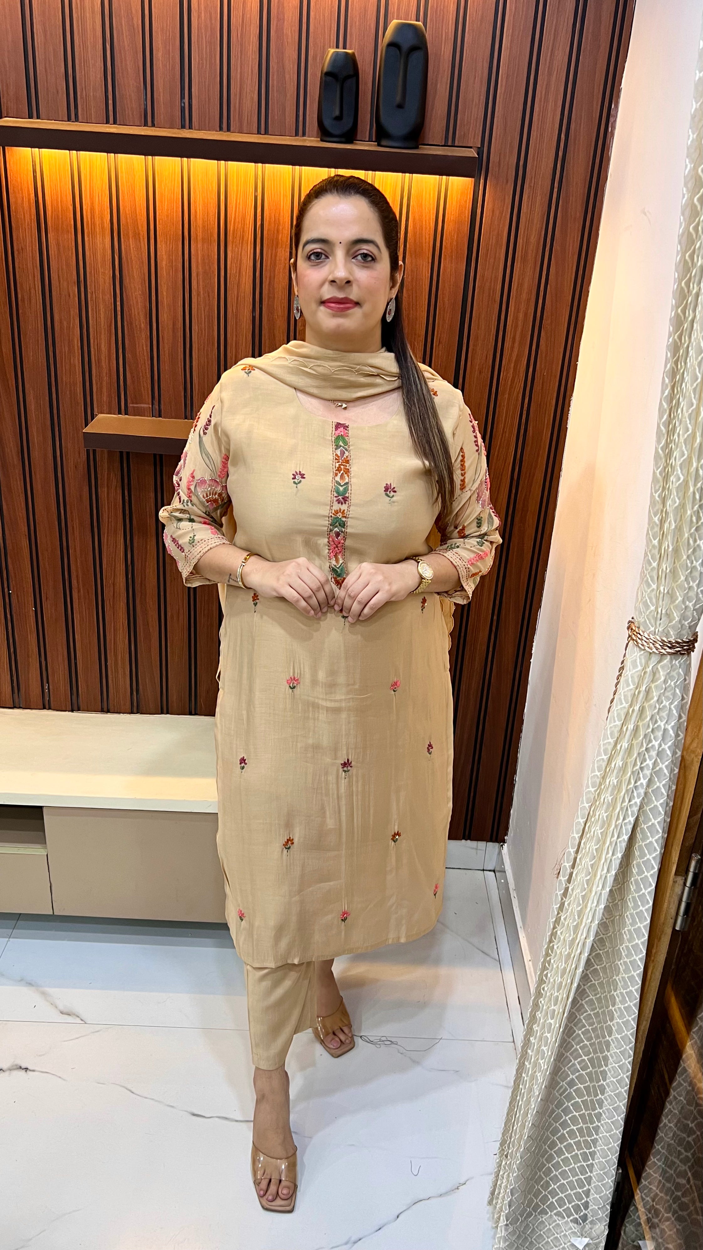 Mul Chanderi Suit with Brush Art & Kolkata Knot Detailing