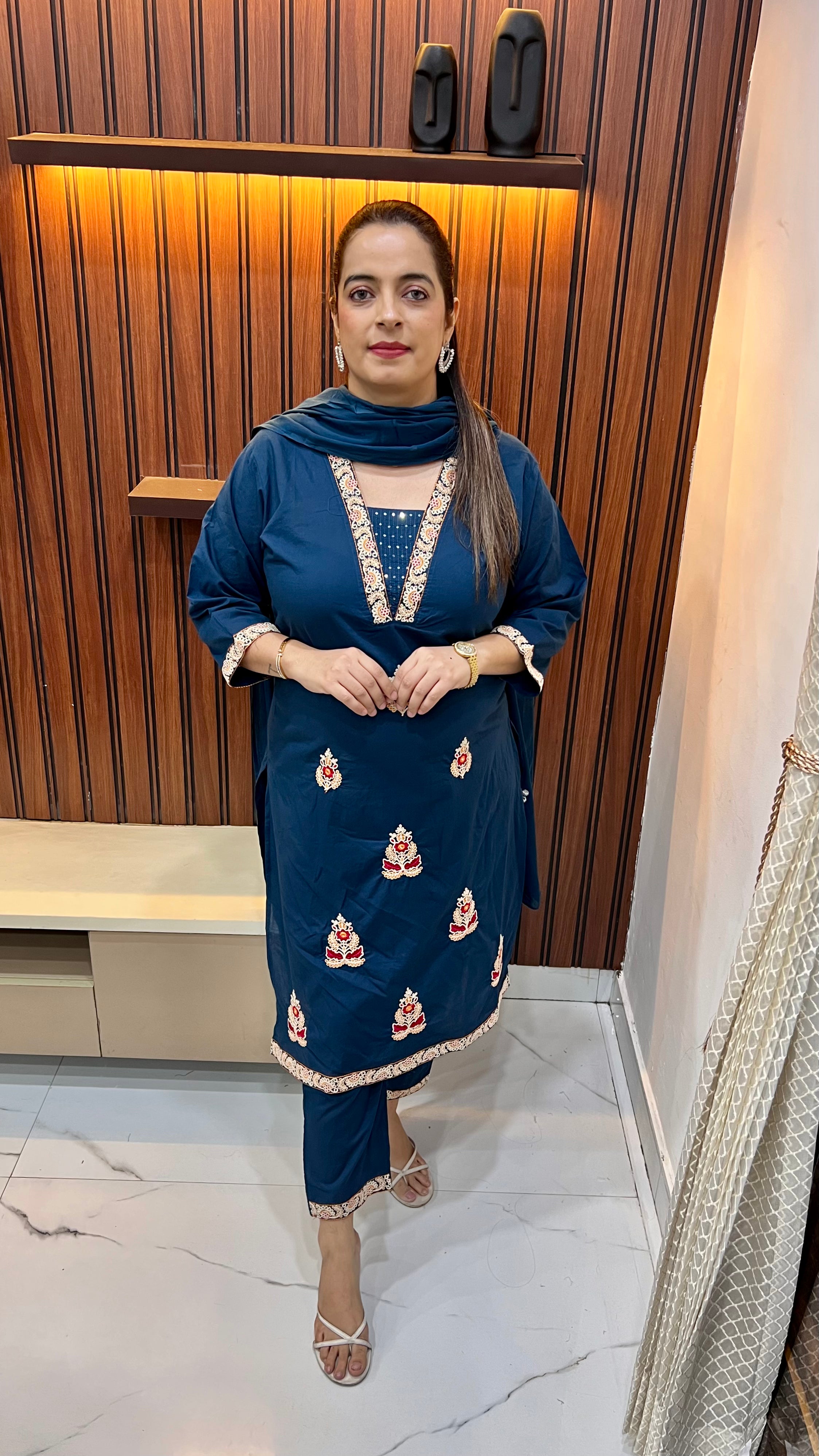 Ethereal Bloom: Pure Cotton Suit with Mulmul Dupatta