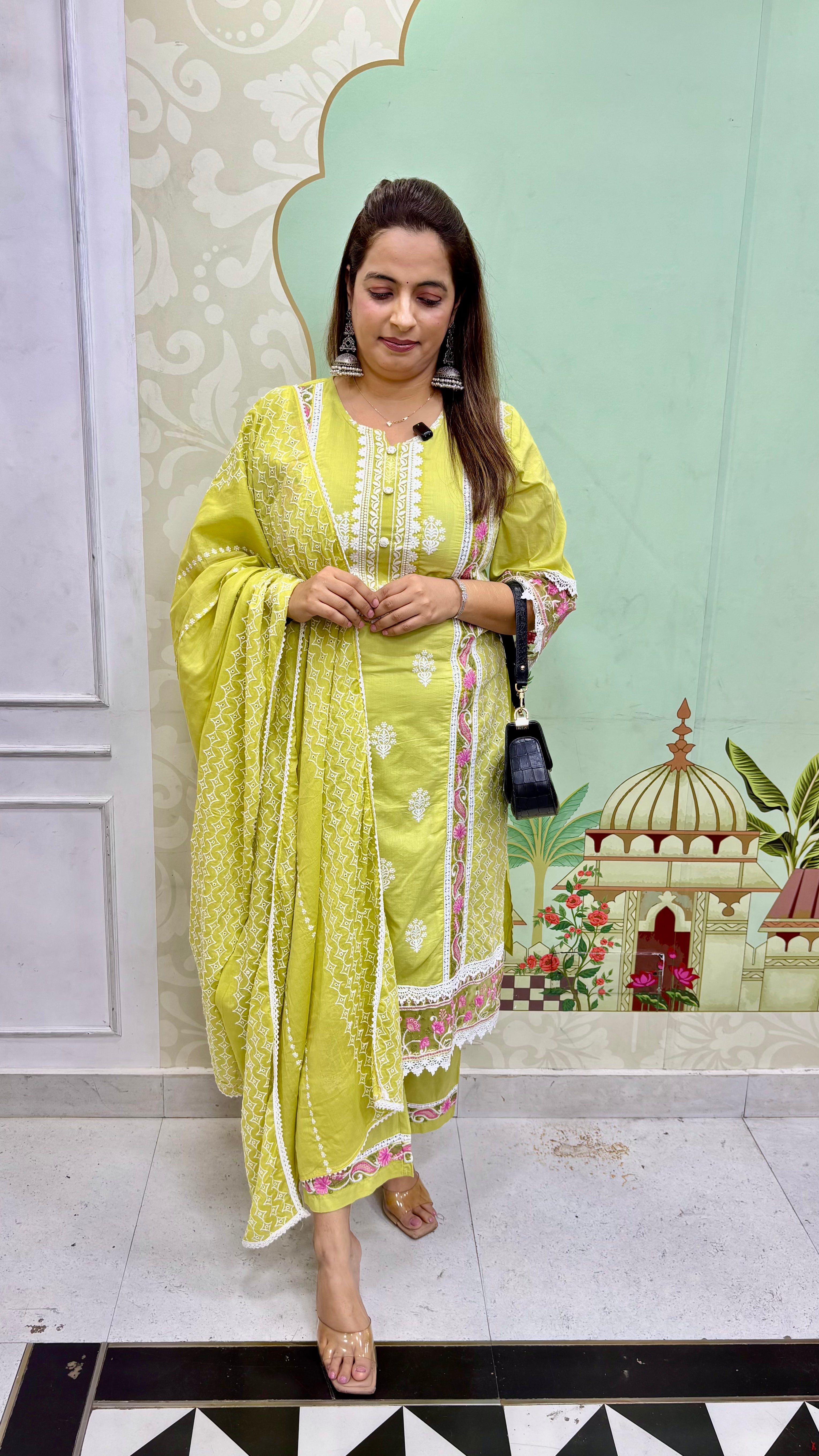 Mul Cotton Pakistani-Style Suit — All-Over Thread Embroidery with Heavy Dupatta