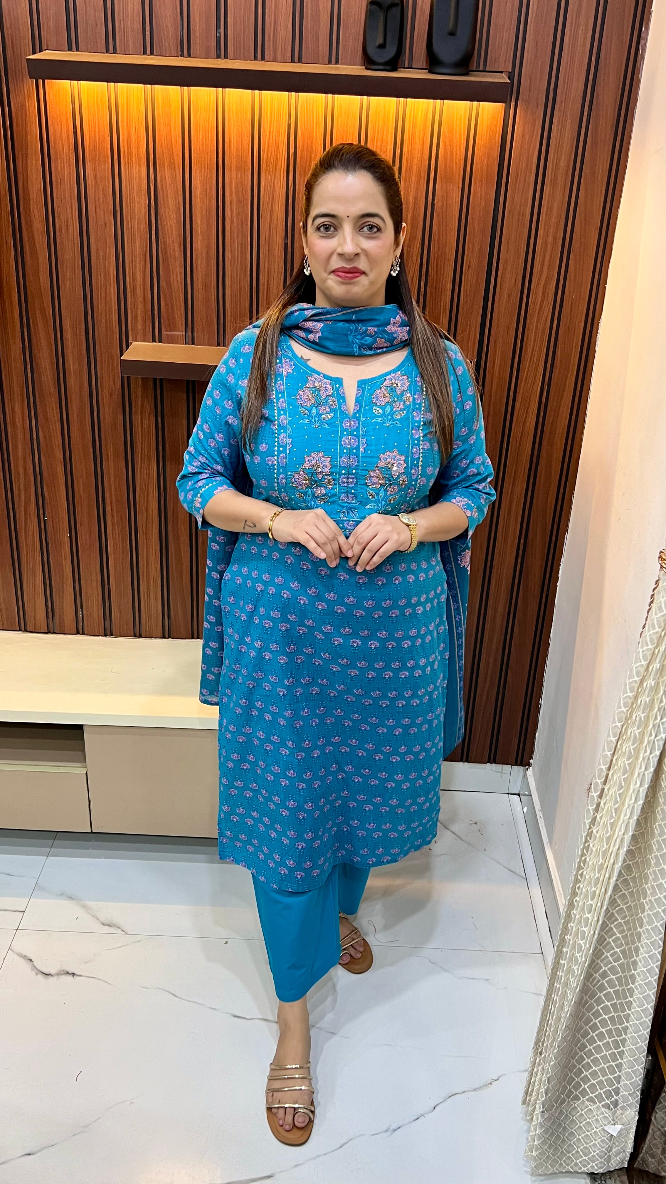 Artisanal Elegance: Pure Cotton Kalamkari Hand-Work Suit