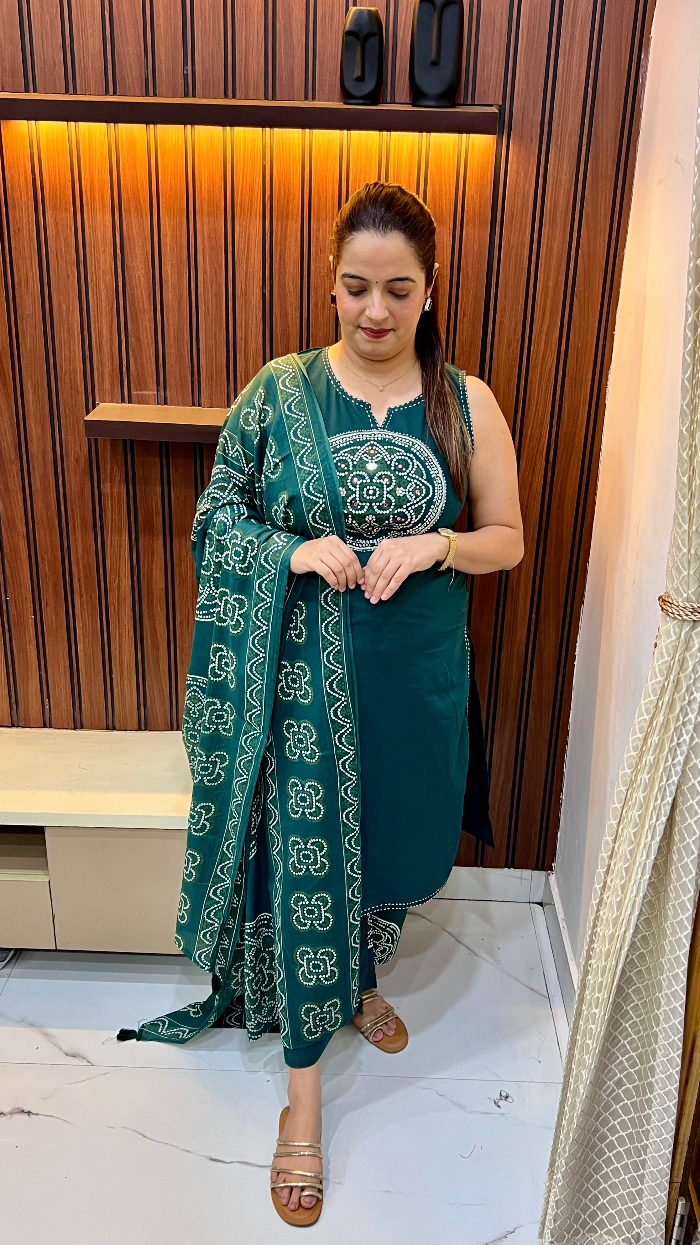 Vibrant Heritage: Pure Cotton Bandhani Suit with Katha & Mirror Artistry