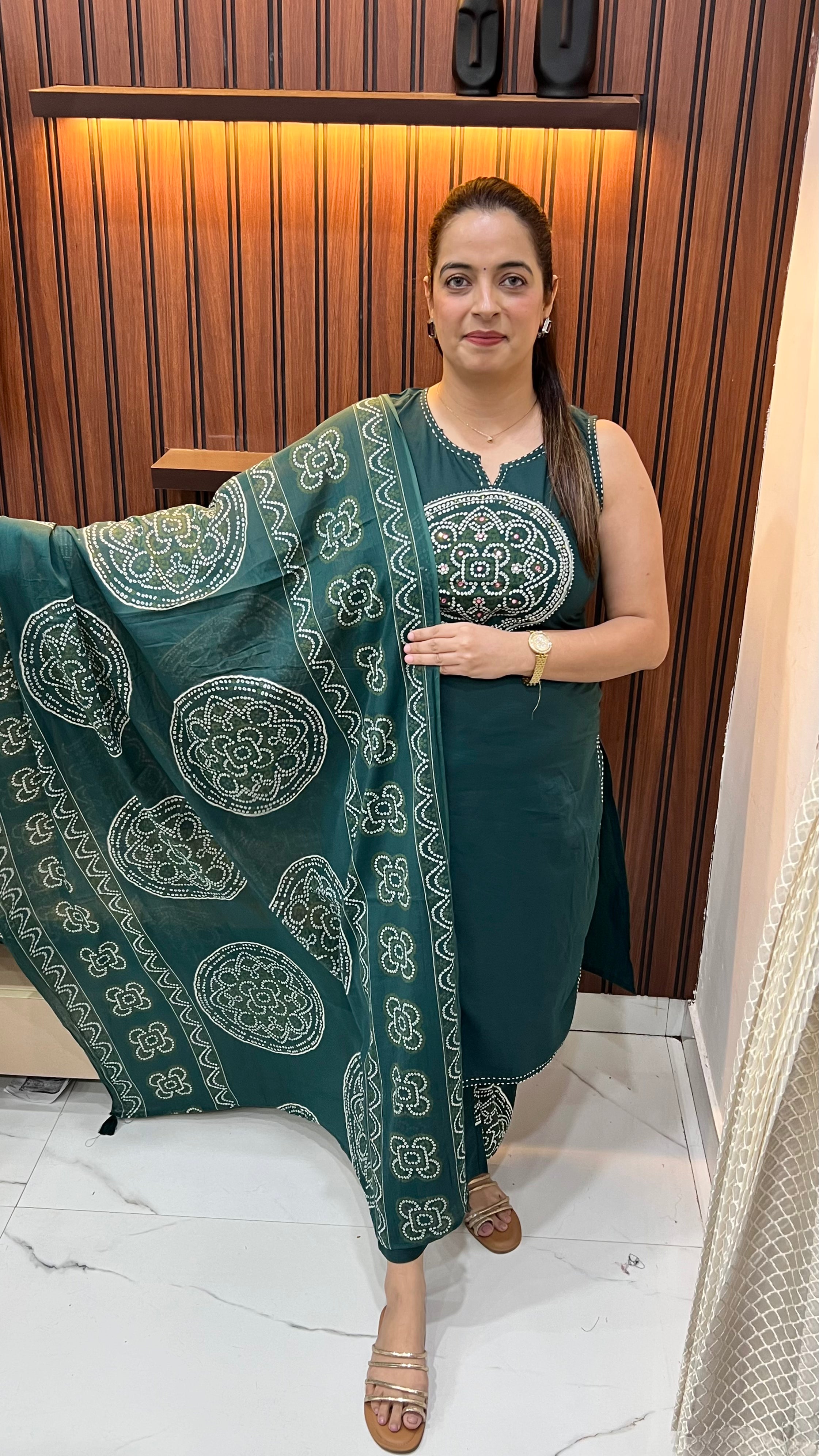 Vibrant Heritage: Pure Cotton Bandhani Suit with Katha & Mirror Artistry