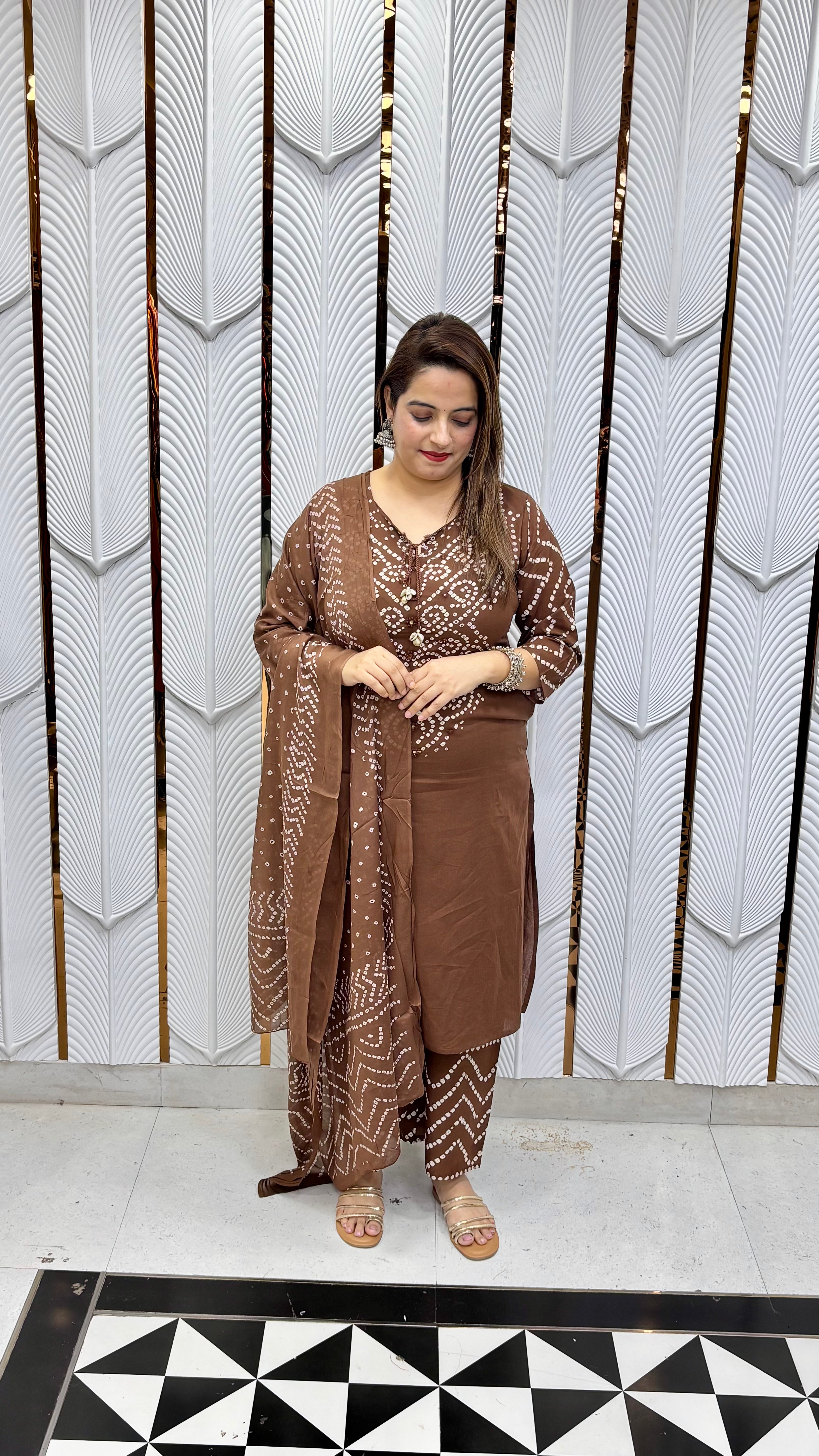 Pure Cotton Bandhani Suit with Real Mirror Work – ✨ Special Offer – Flat ₹999 Only!