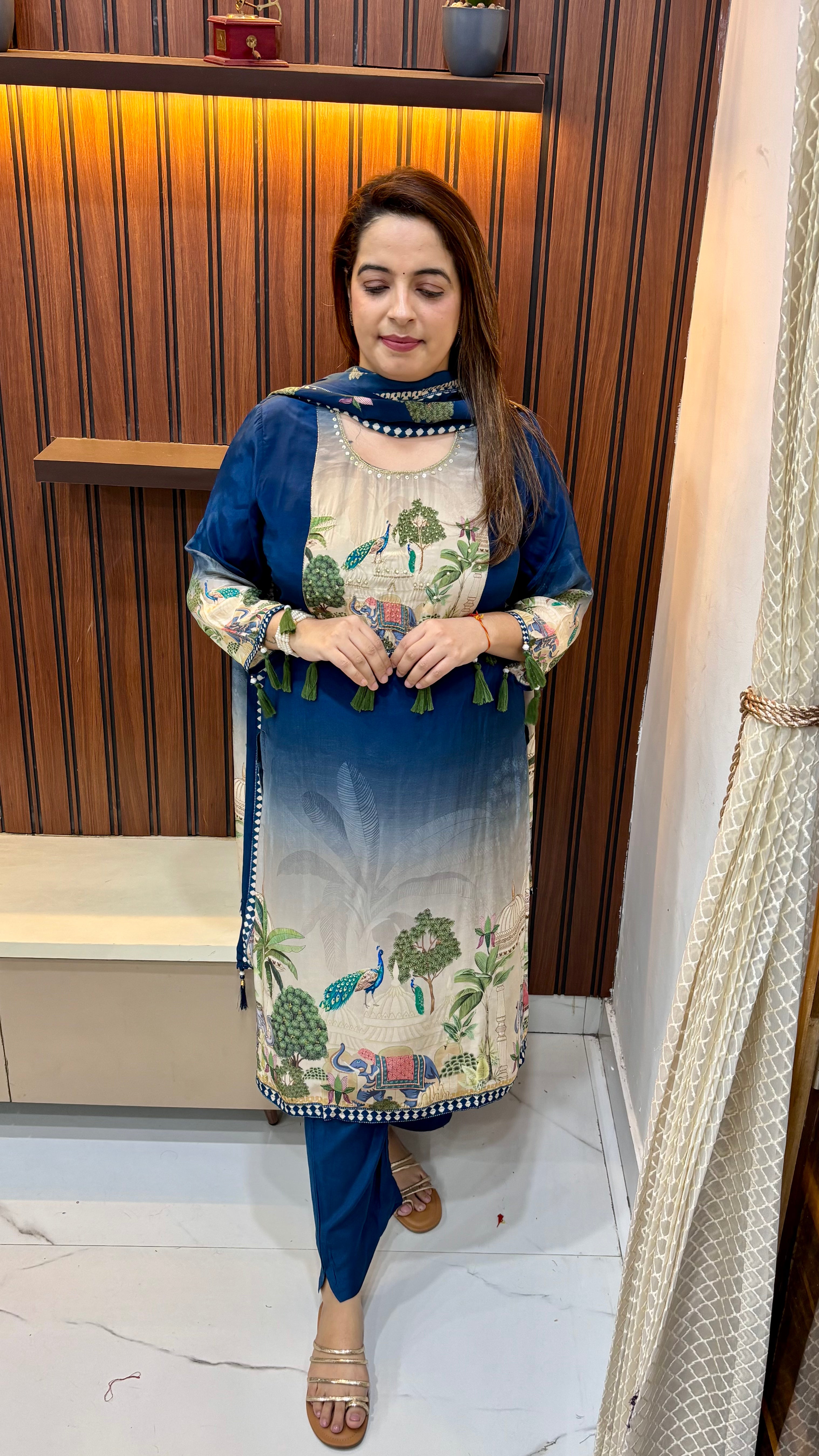 Russian Crepe Suit with Digital Animal Print ✨