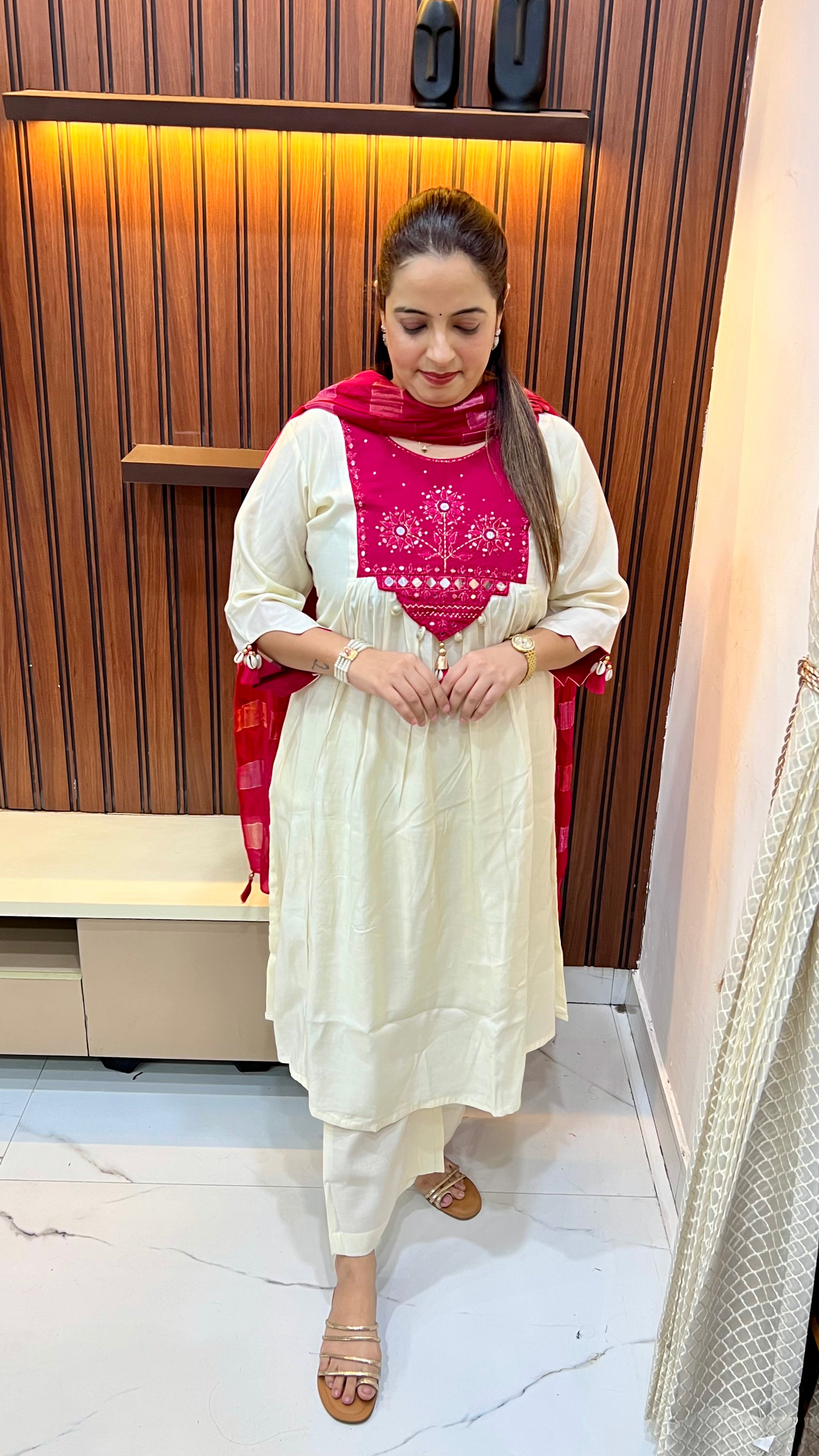 ✨ The Chanderi Muse: Mul Chanderi Suit with Hand-Made Kodi & Lagdi Patta Artistry ✨