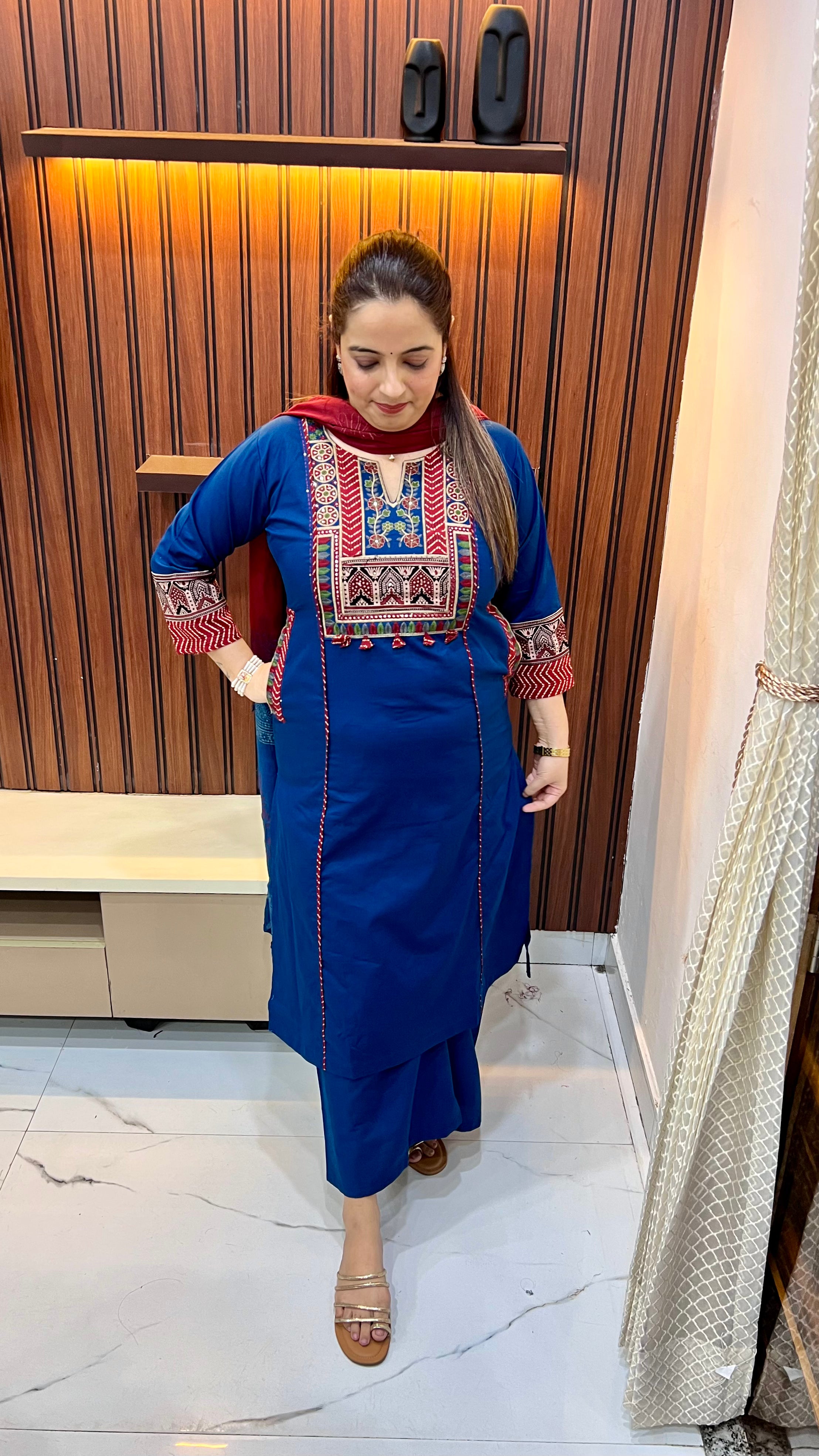 The Artisanal Heritage: Pure Cotton Kalamkari Suit with Dual-Side Designer Pockets