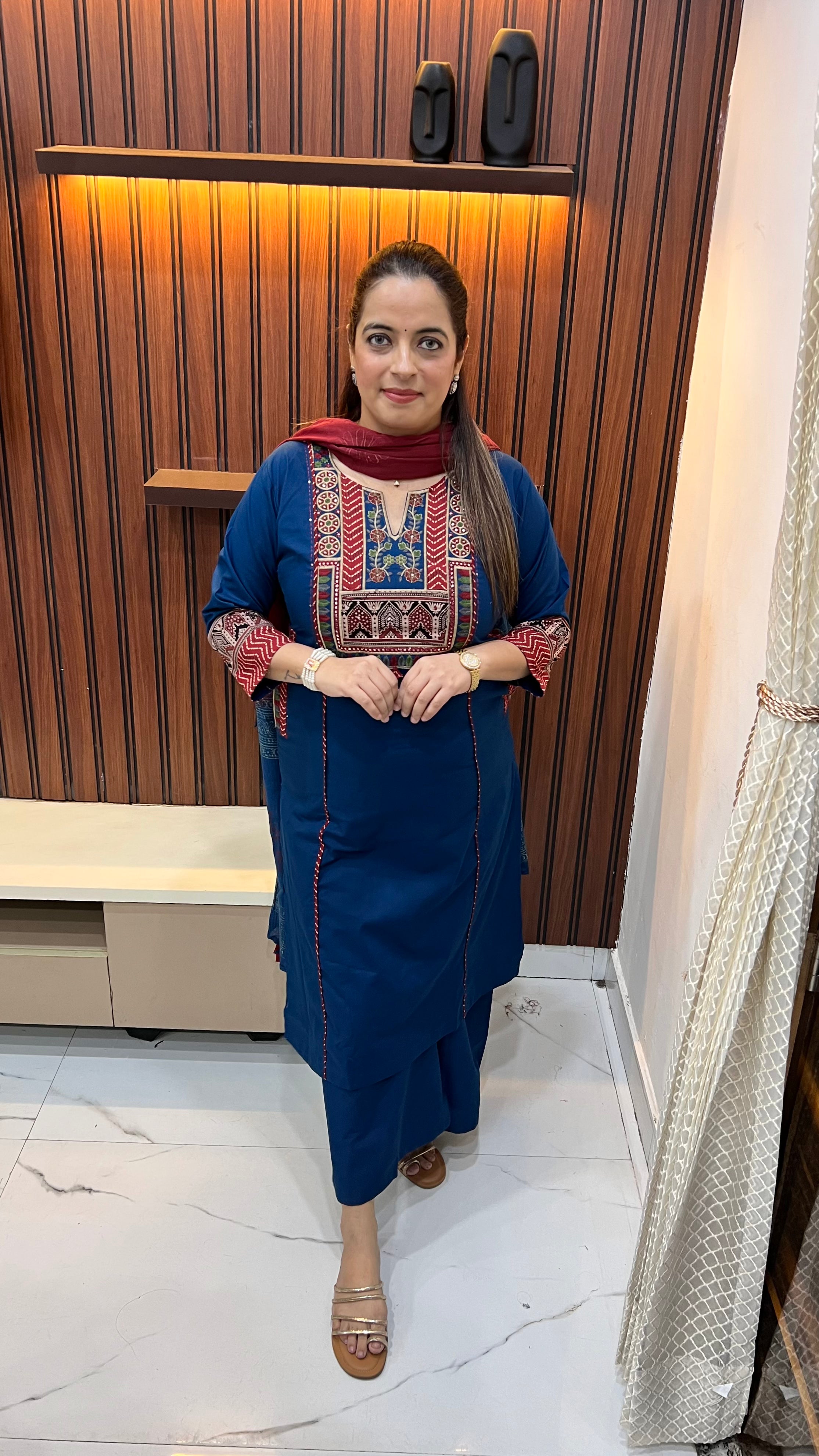 The Artisanal Heritage: Pure Cotton Kalamkari Suit with Dual-Side Designer Pockets
