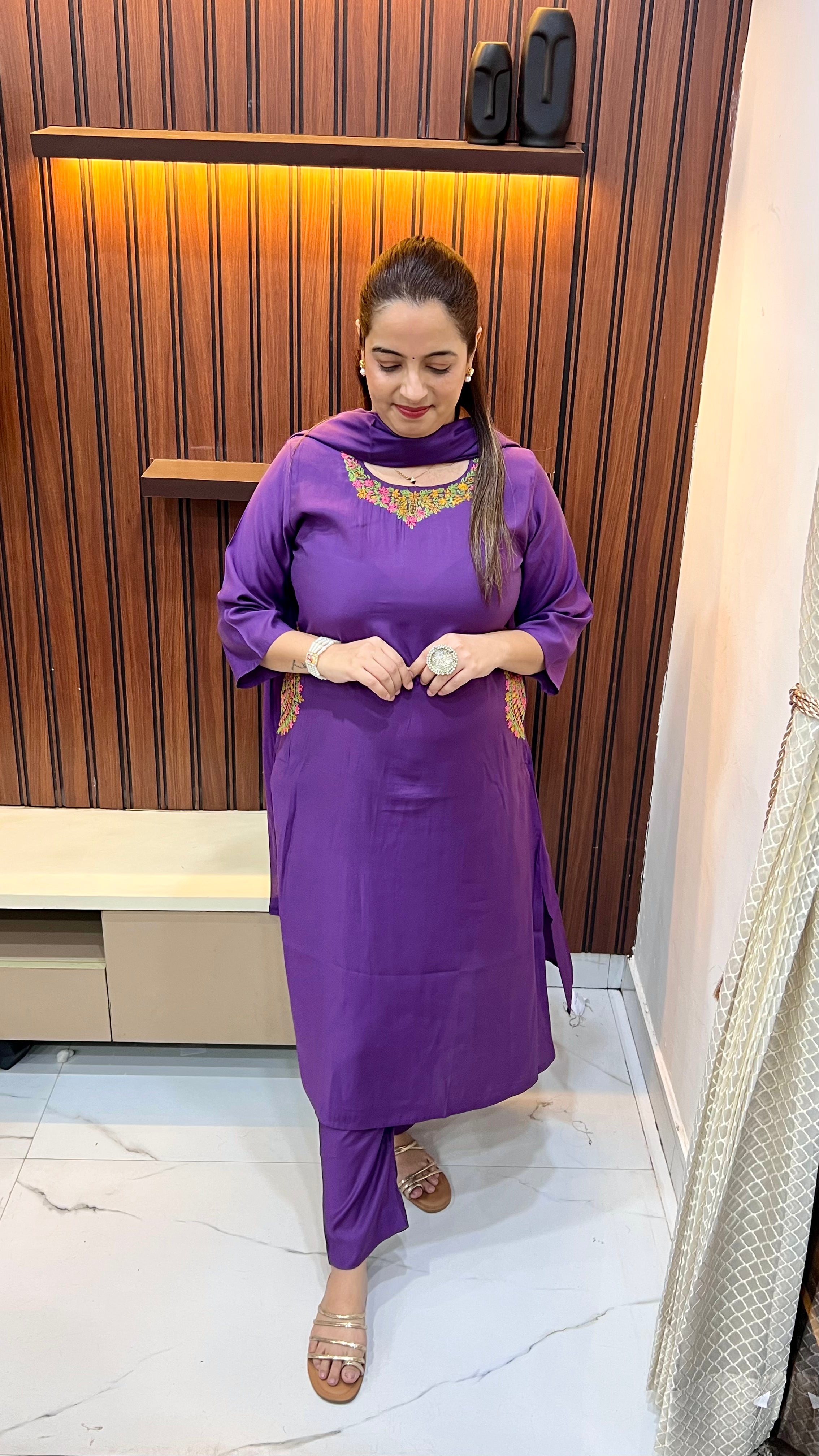✨ The Pocket Symphony: Pure Cotton Katha-Work Suit with Muslin Dupatta ✨