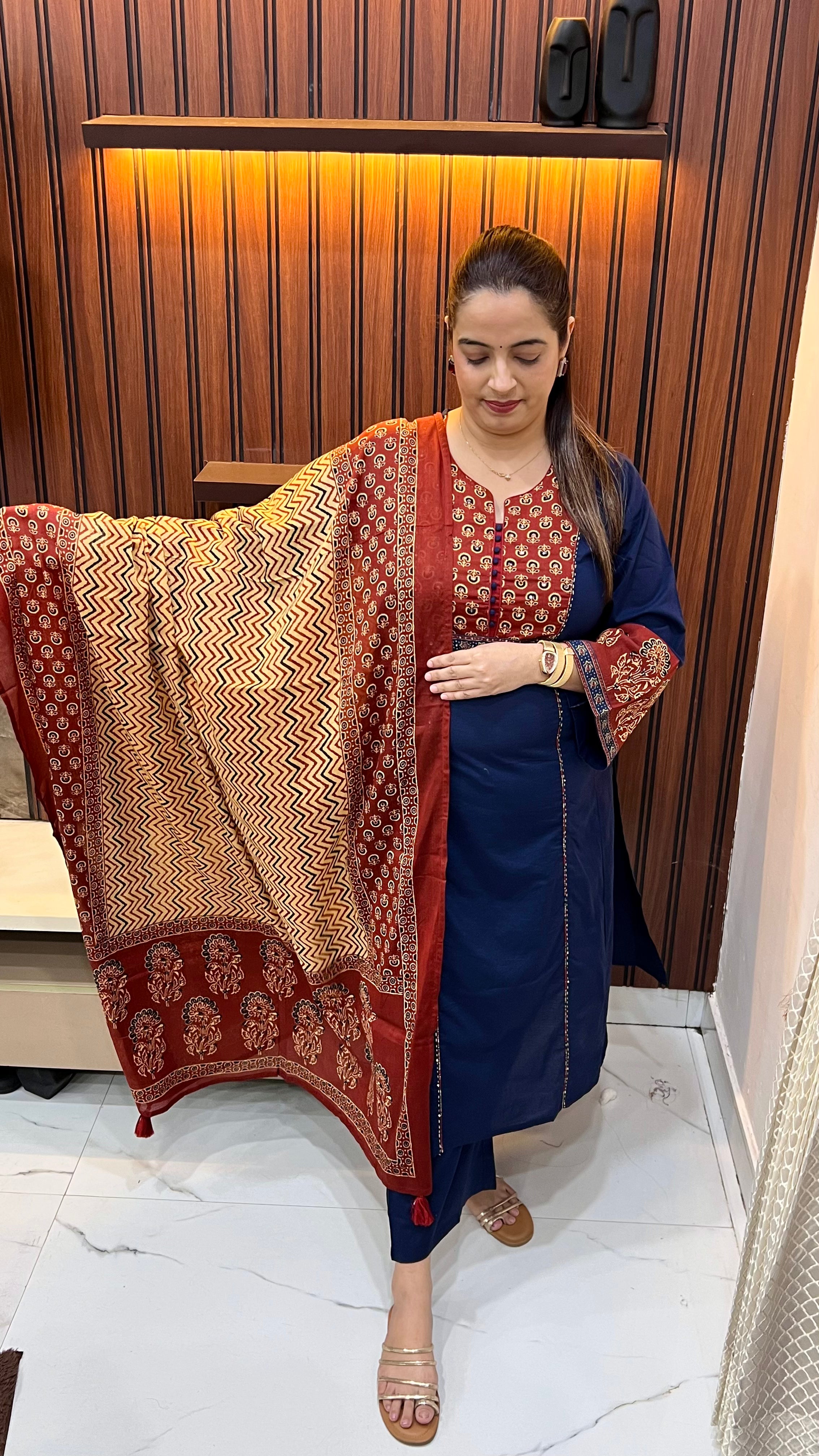 👑 The Heritage Edition: Pure Cotton Dabru Print Suit with Applique & Ginni Artistry 👑