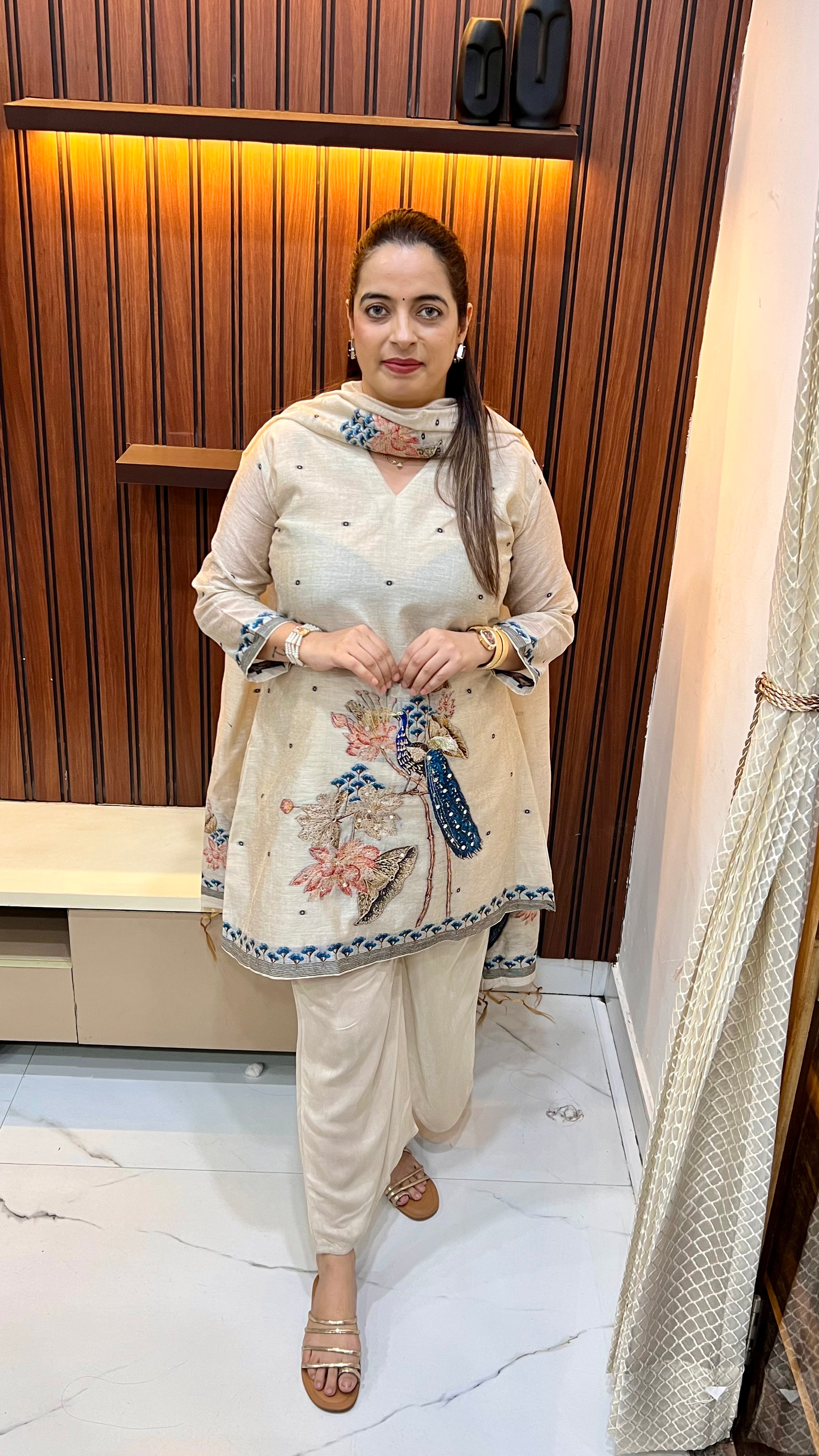 ✨ Quick Look: Mul Chanderi Woven Suit with Bird Impression Embroidery ✨