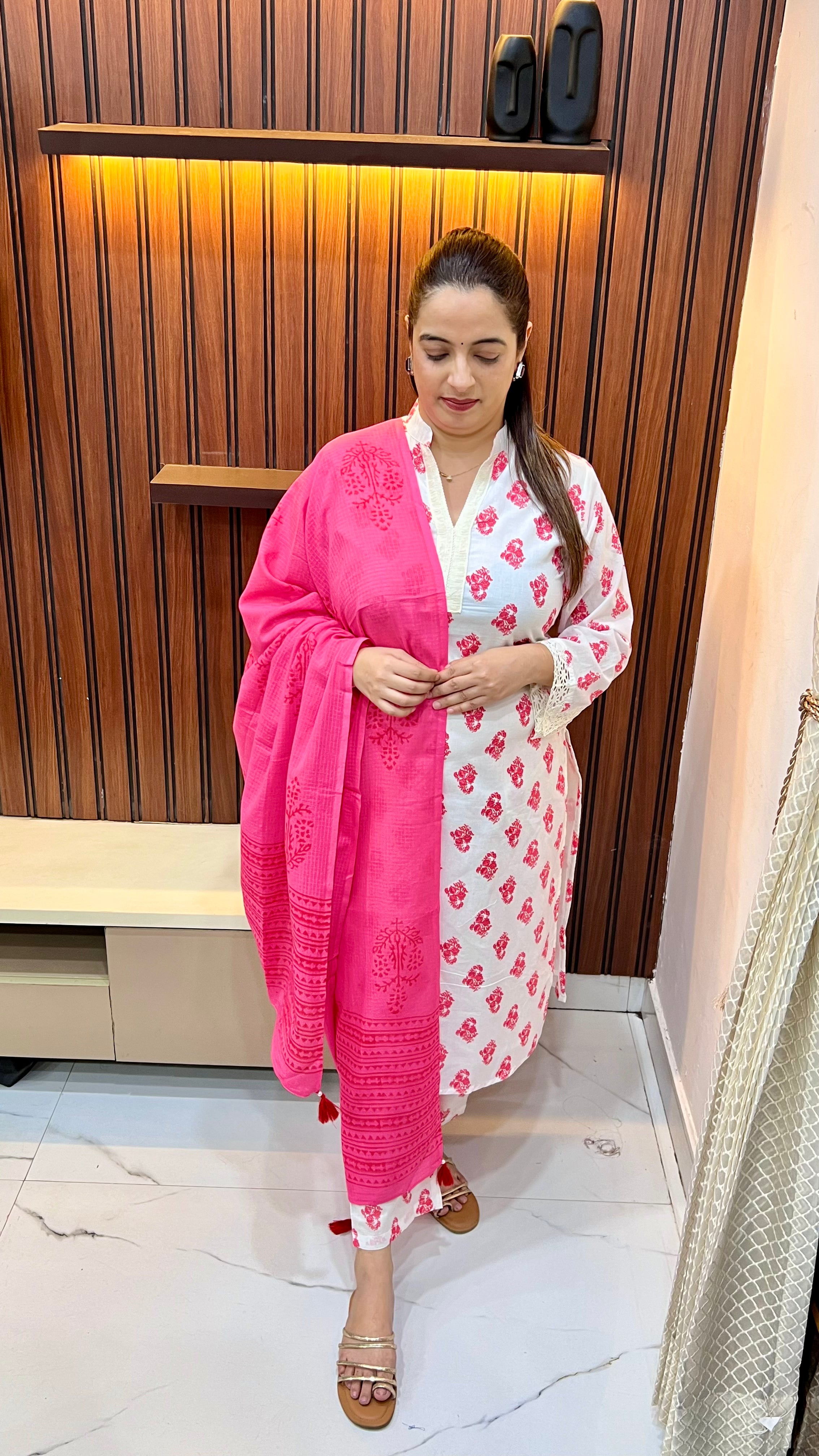 ✨ Quick Look: Pure Cotton Suit with Crochet Lace & Mul Mul Lining ✨
