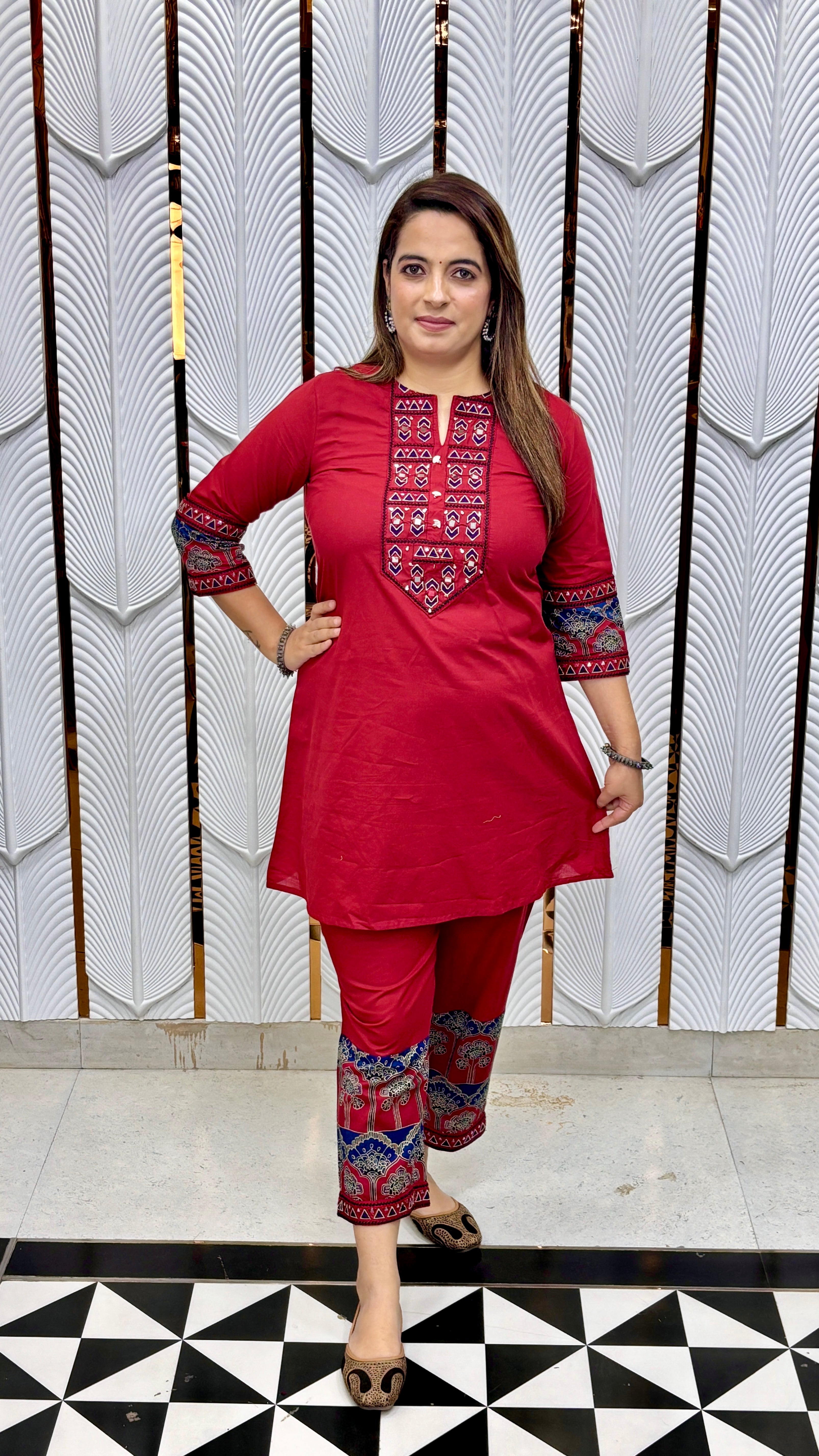 Elegant Co-ord Set with Farshi Salwaar & Ajrak Work