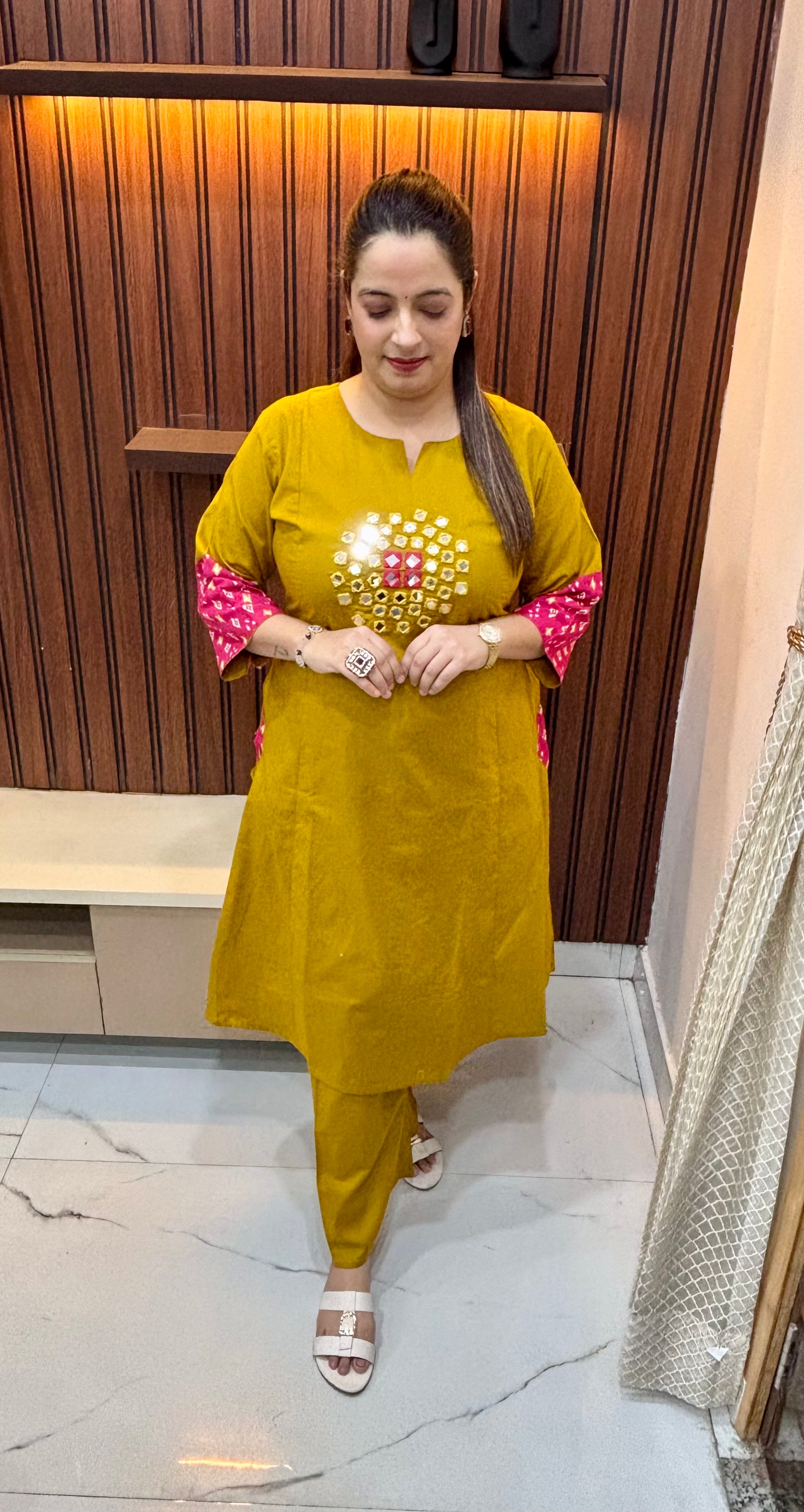 Pure Cotton Suit with Real Mirror Work & Designer Pockets ✨