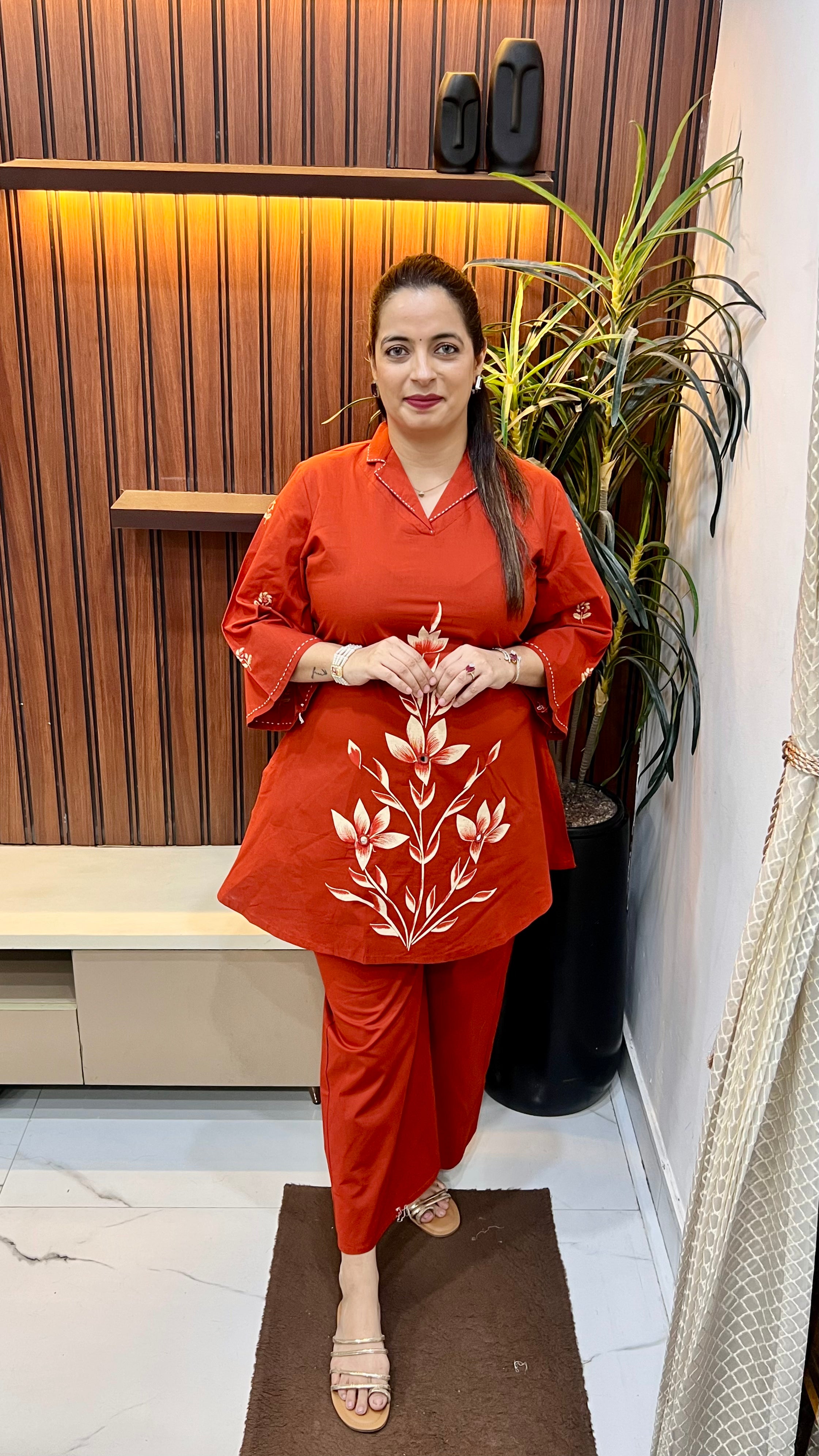 The Contemporary Canvas: Pure Cotton Brush Art & Mirror Co-Ord Set