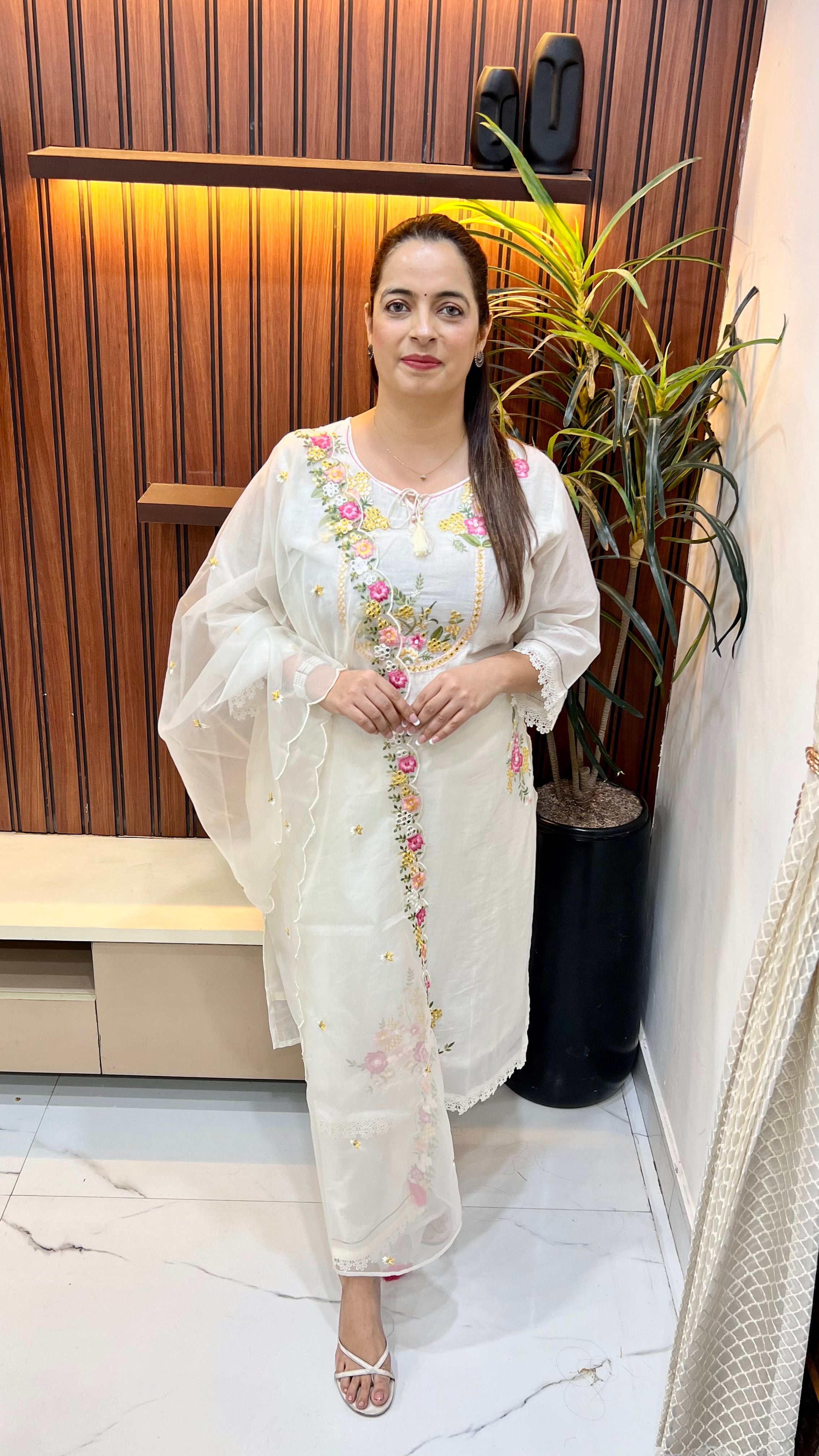The Floral Elegance: Mulmul Cotton & Organza Multi-Craft Suit