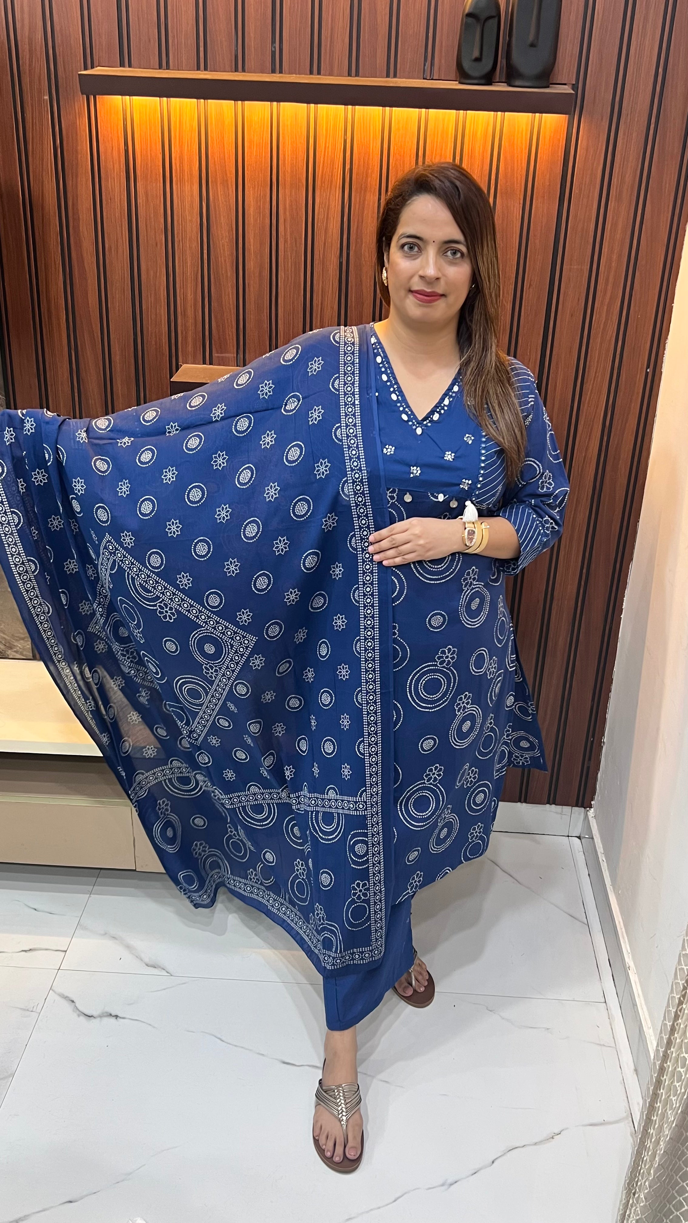 The Heritage Splendor: Pure Cotton Bandhani Hand-Crafted Masterpiece