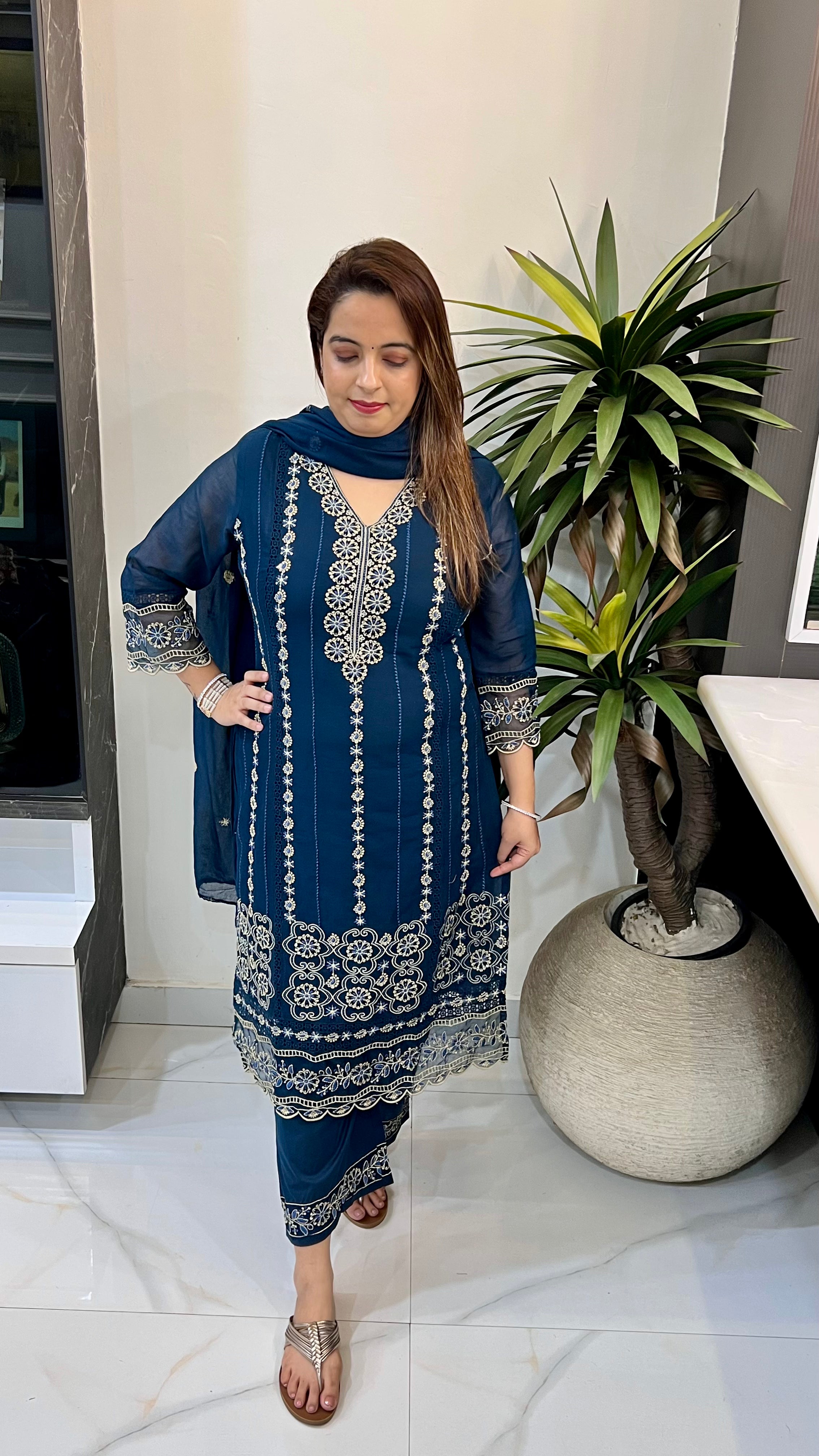 The Boutique Signature: Pure Cotton Pakistani-Style Resham Masterpiece
