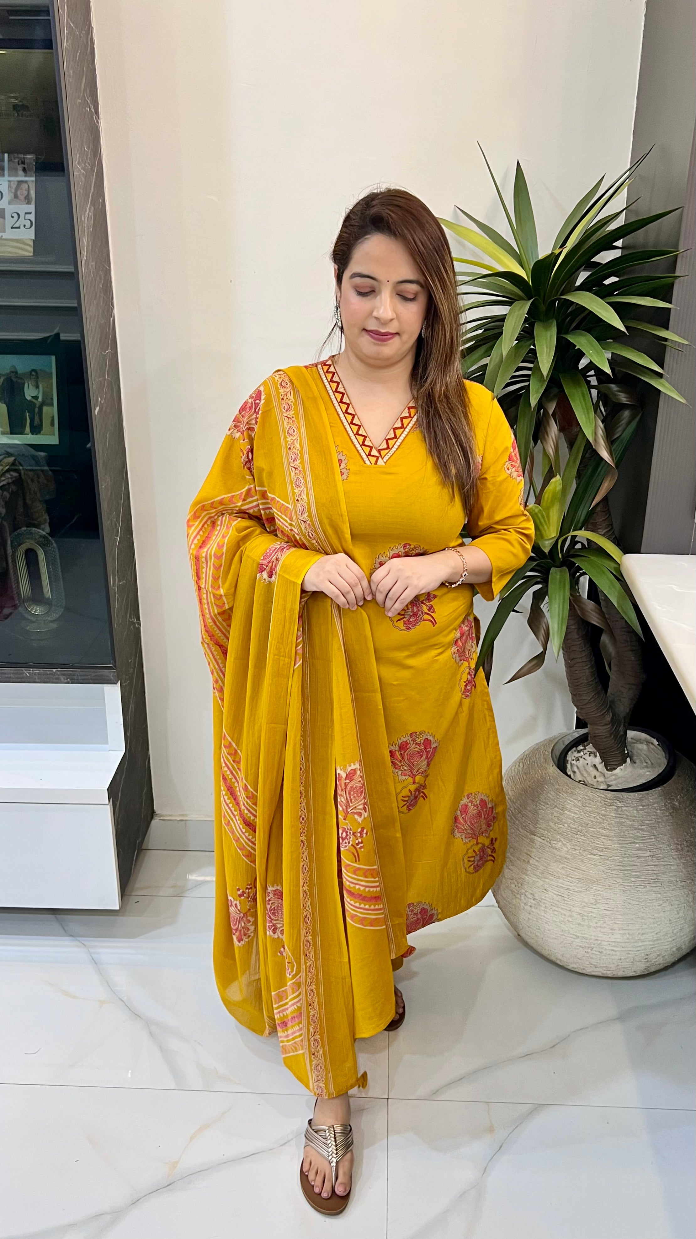 Pure Cotton Kalamkari Art & Thread Embroidery Masterpiece